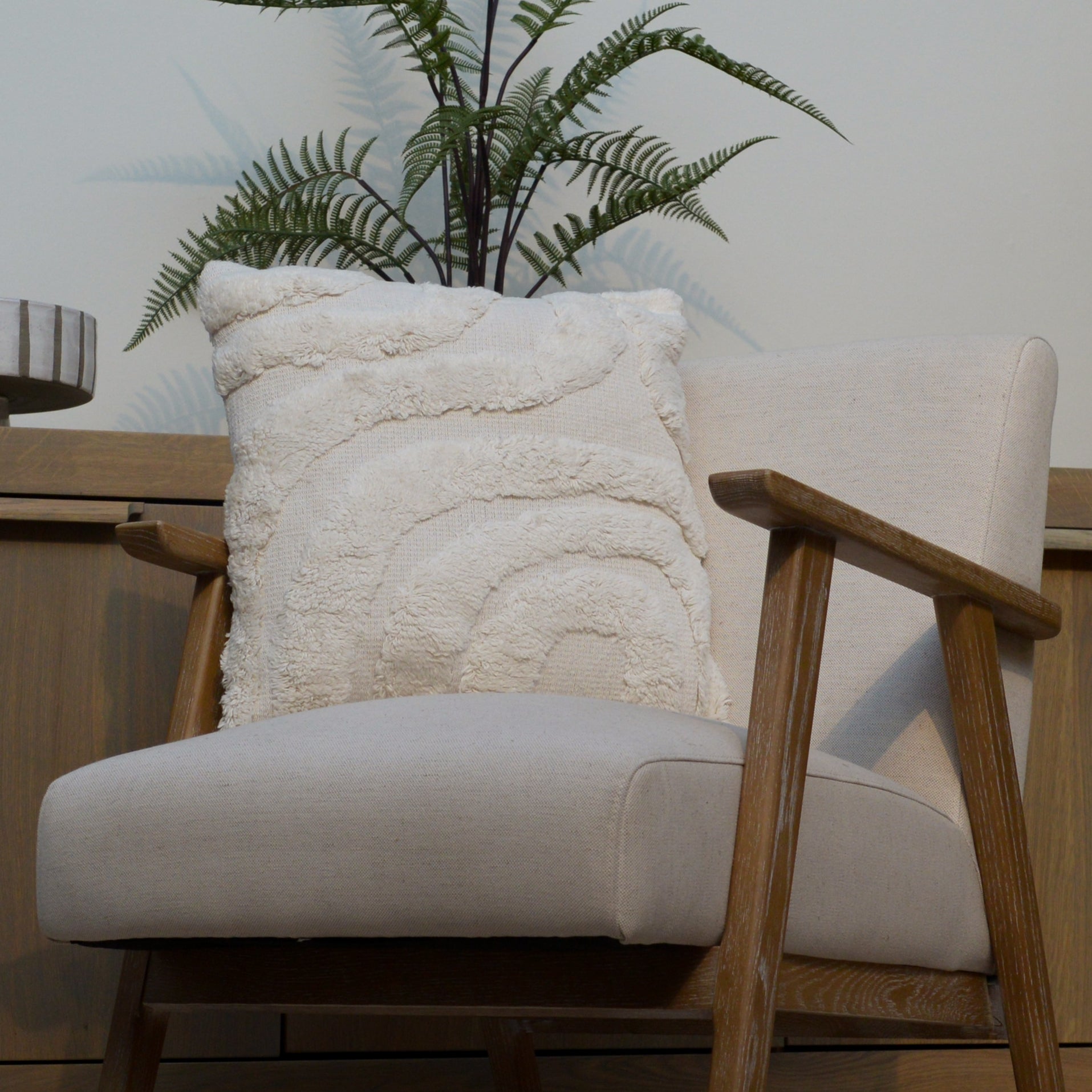 Tuffed Cream Cushion