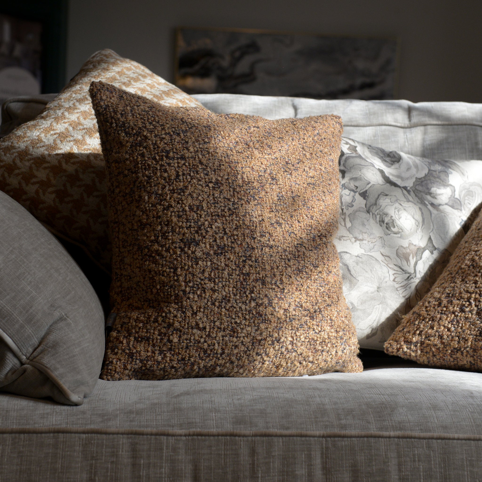Vega Cushion