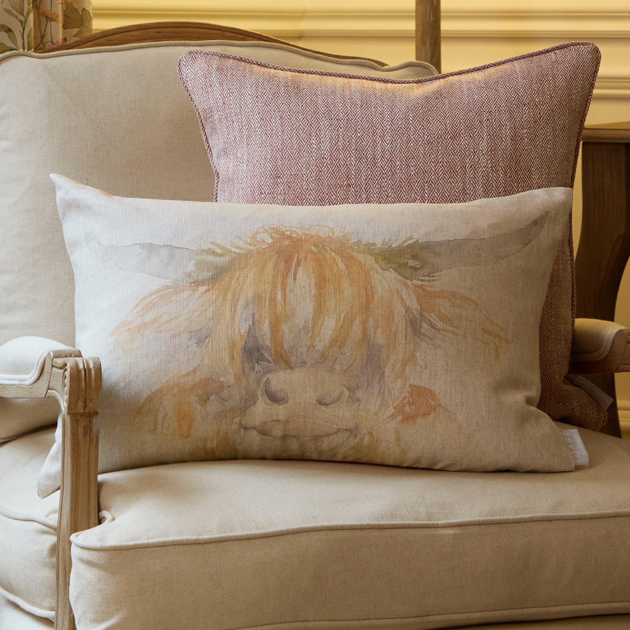 Aite Highland Cow Cushion