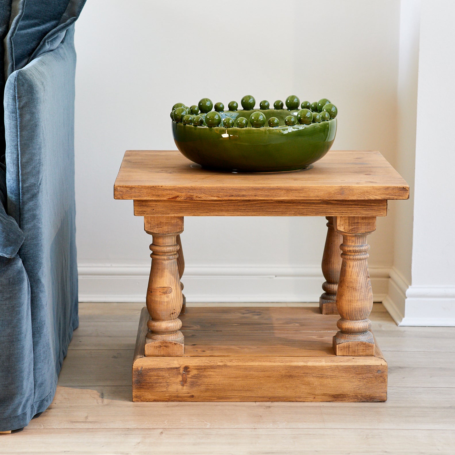 Roslyn Lamp Table