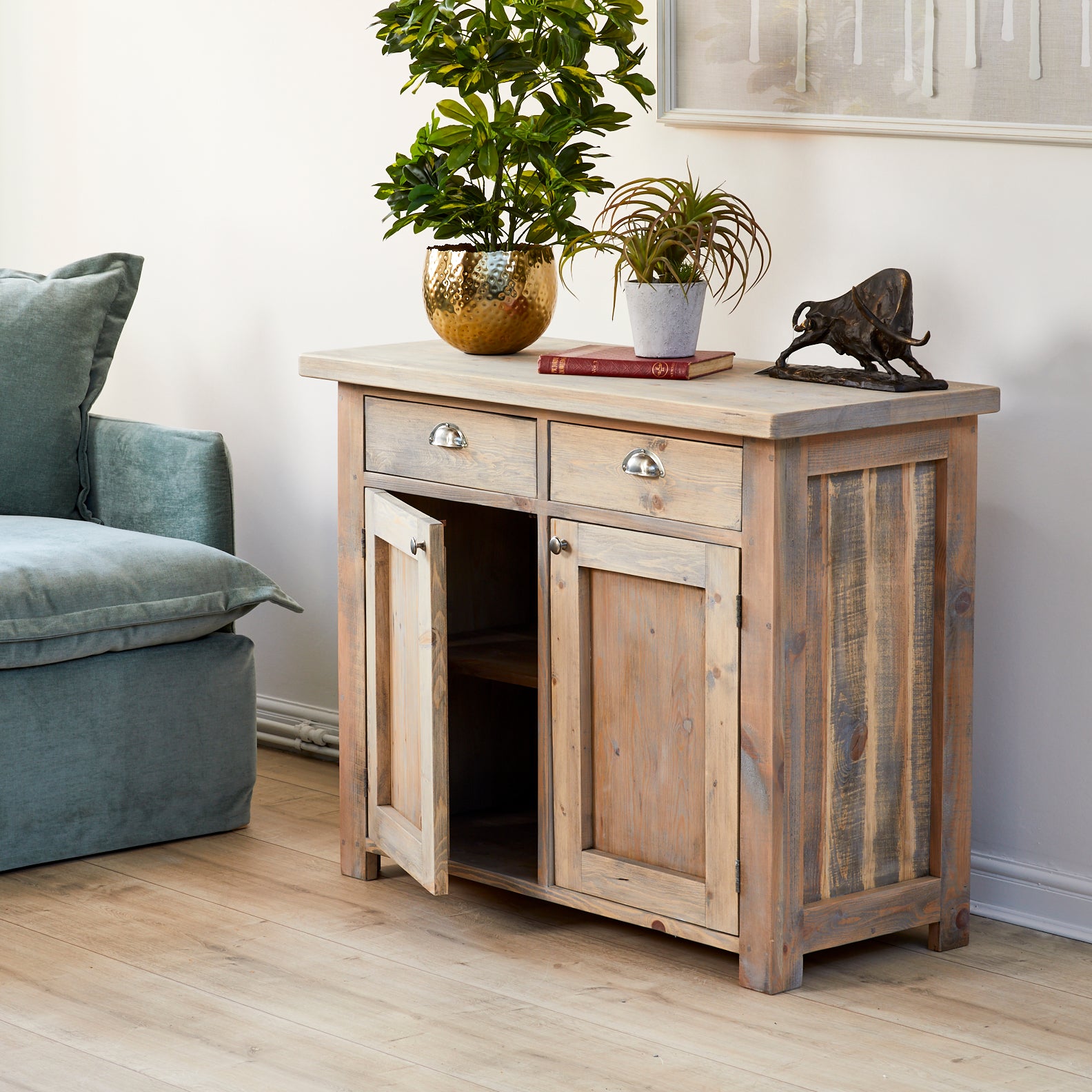 Indiana 2 Door Sideboard