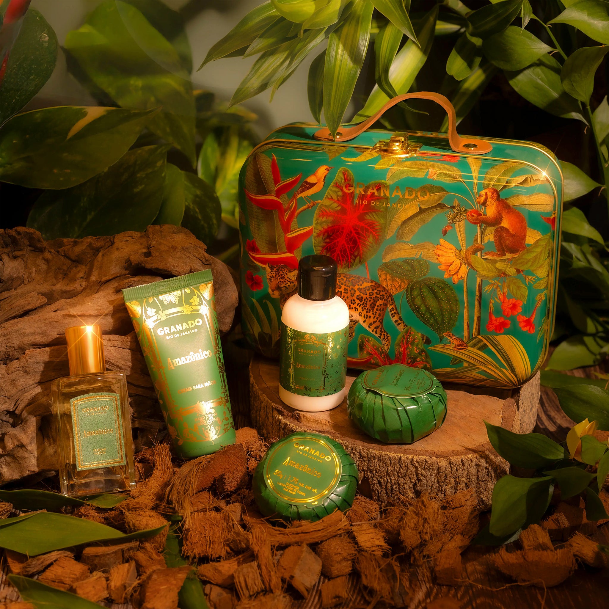 Granado Amazonica Suitcase Kit