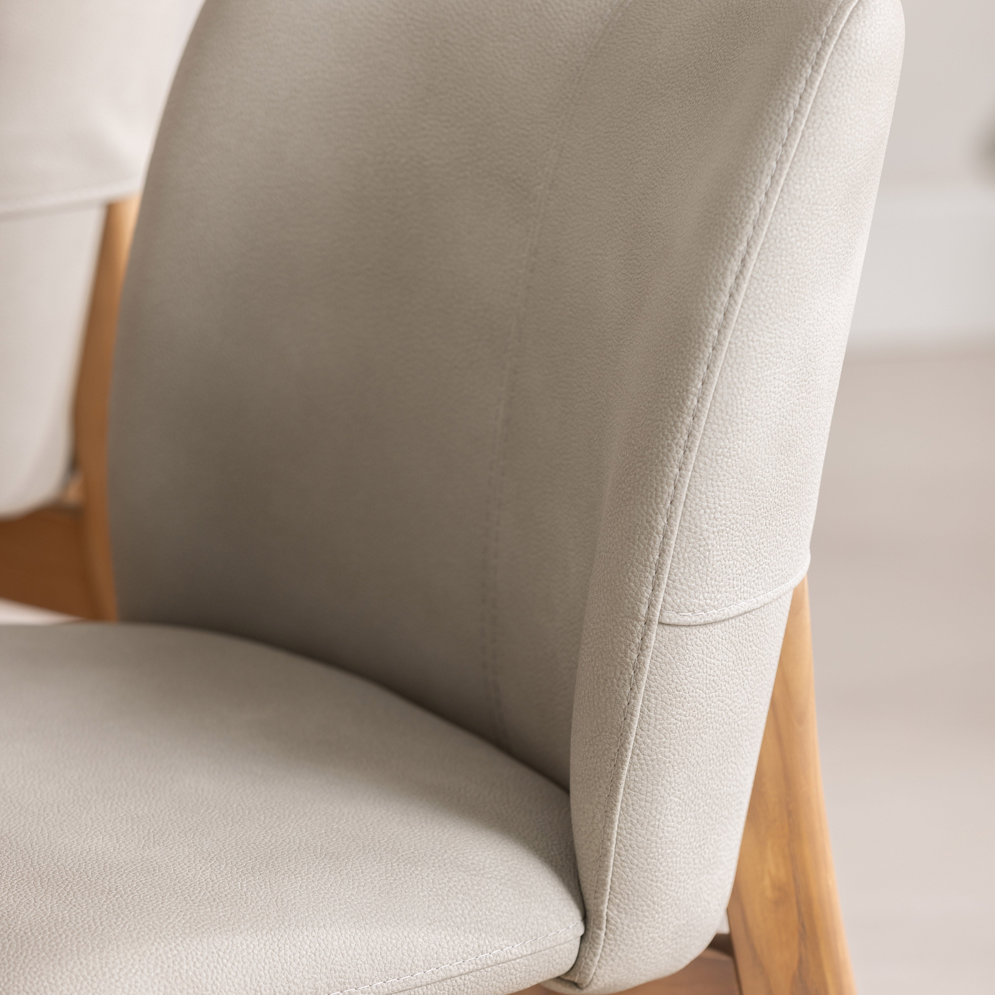 Padstow 160-200cm Extending Dining Table and Spencer Chairs Bundle