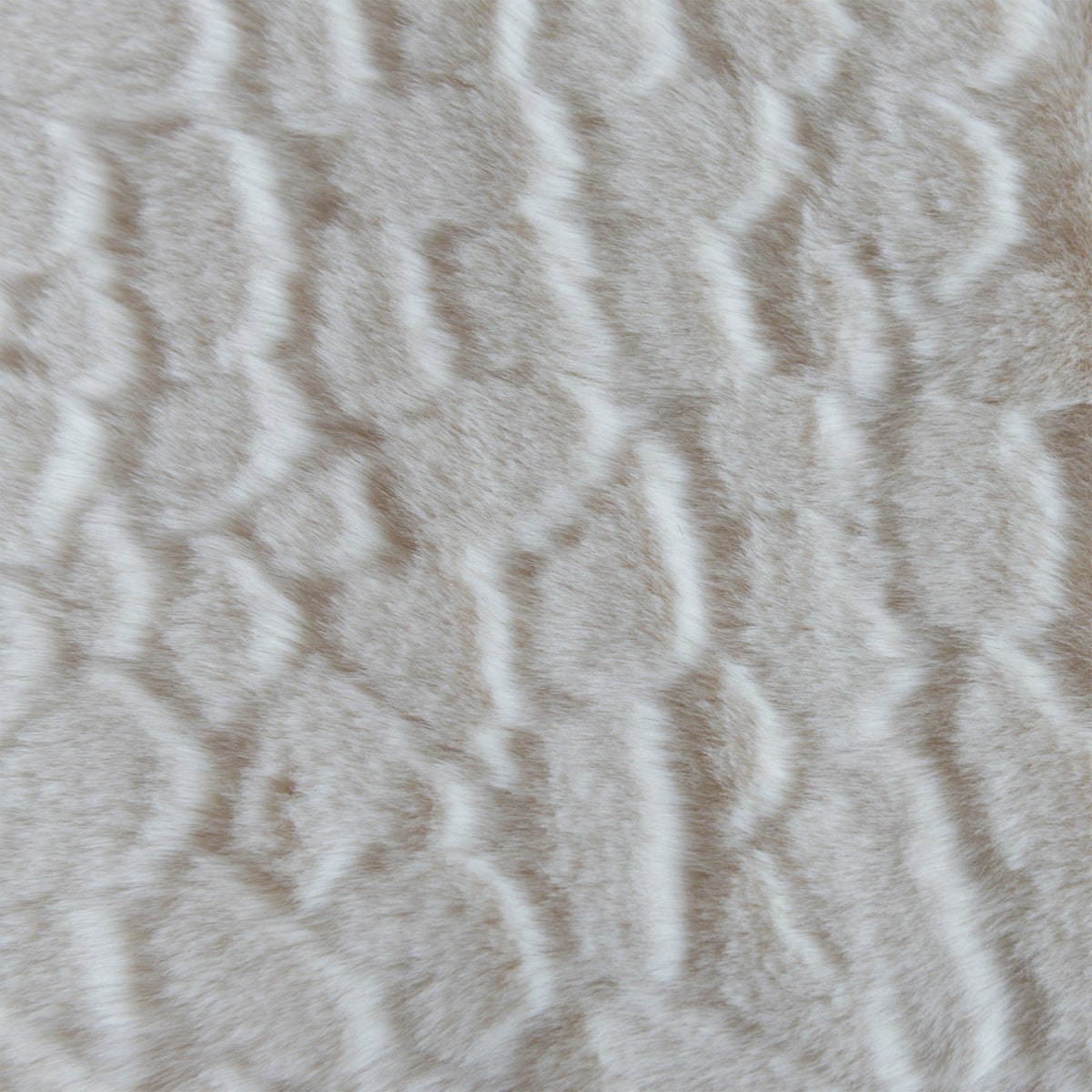 Camberwell Throw in Ivory Cloud