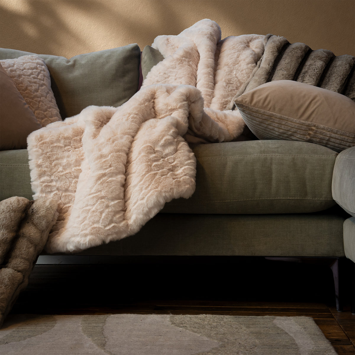 Camberwell Throw