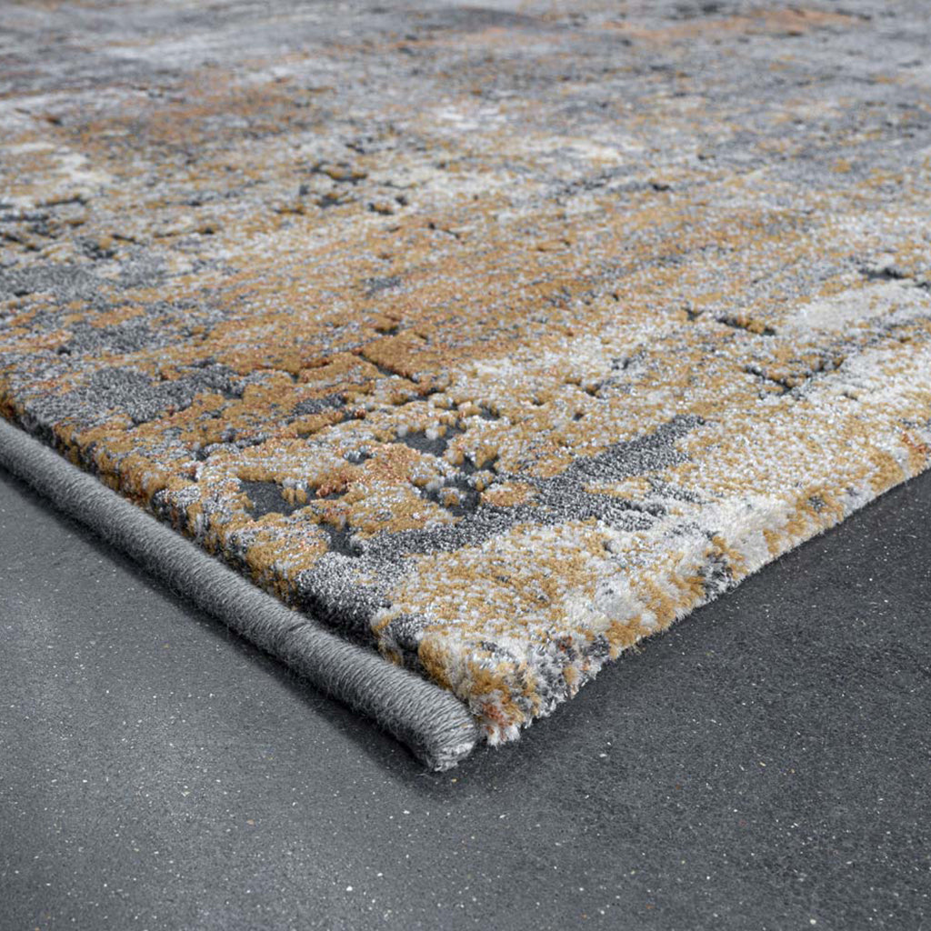 Canyon Rug