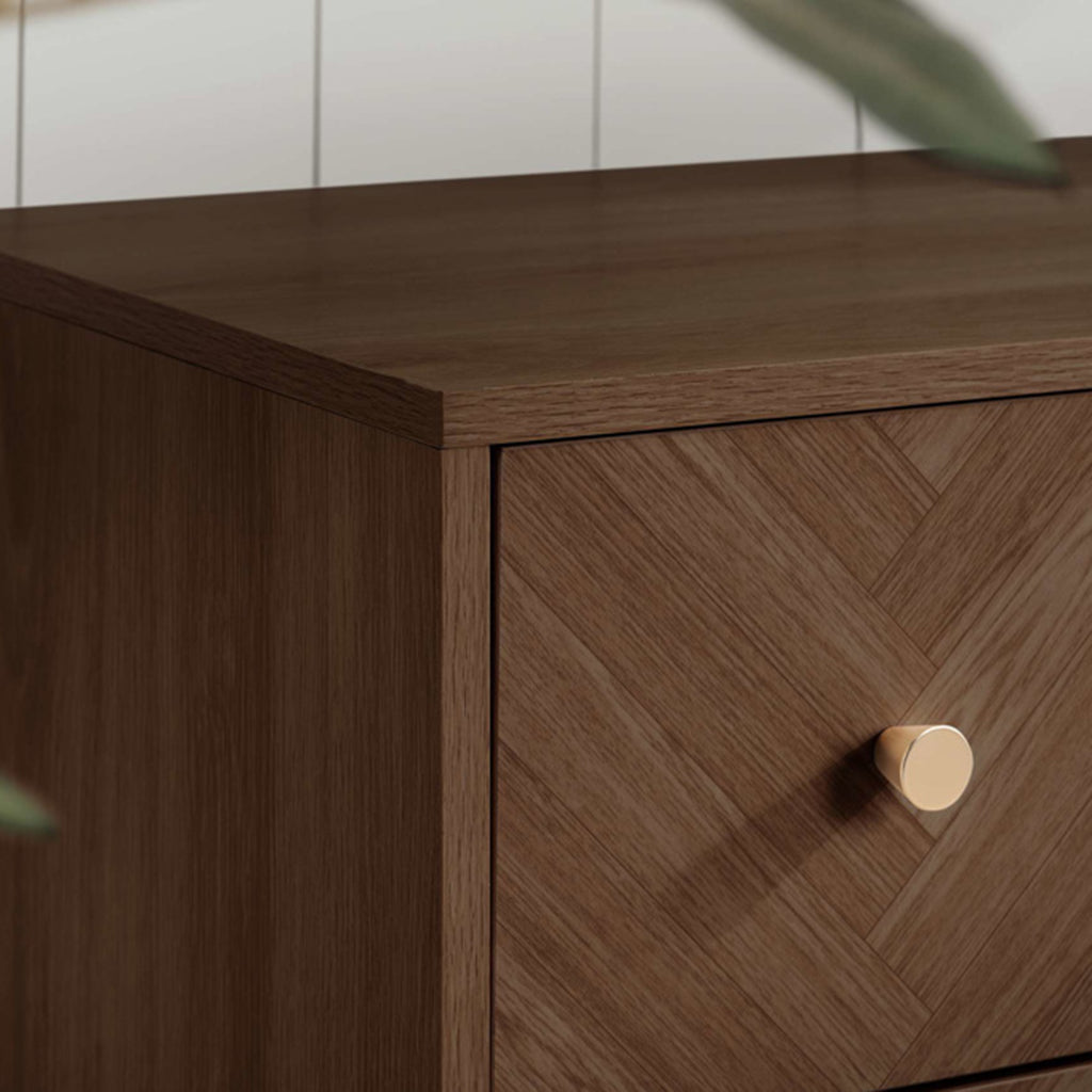 Challis 6DR Chest