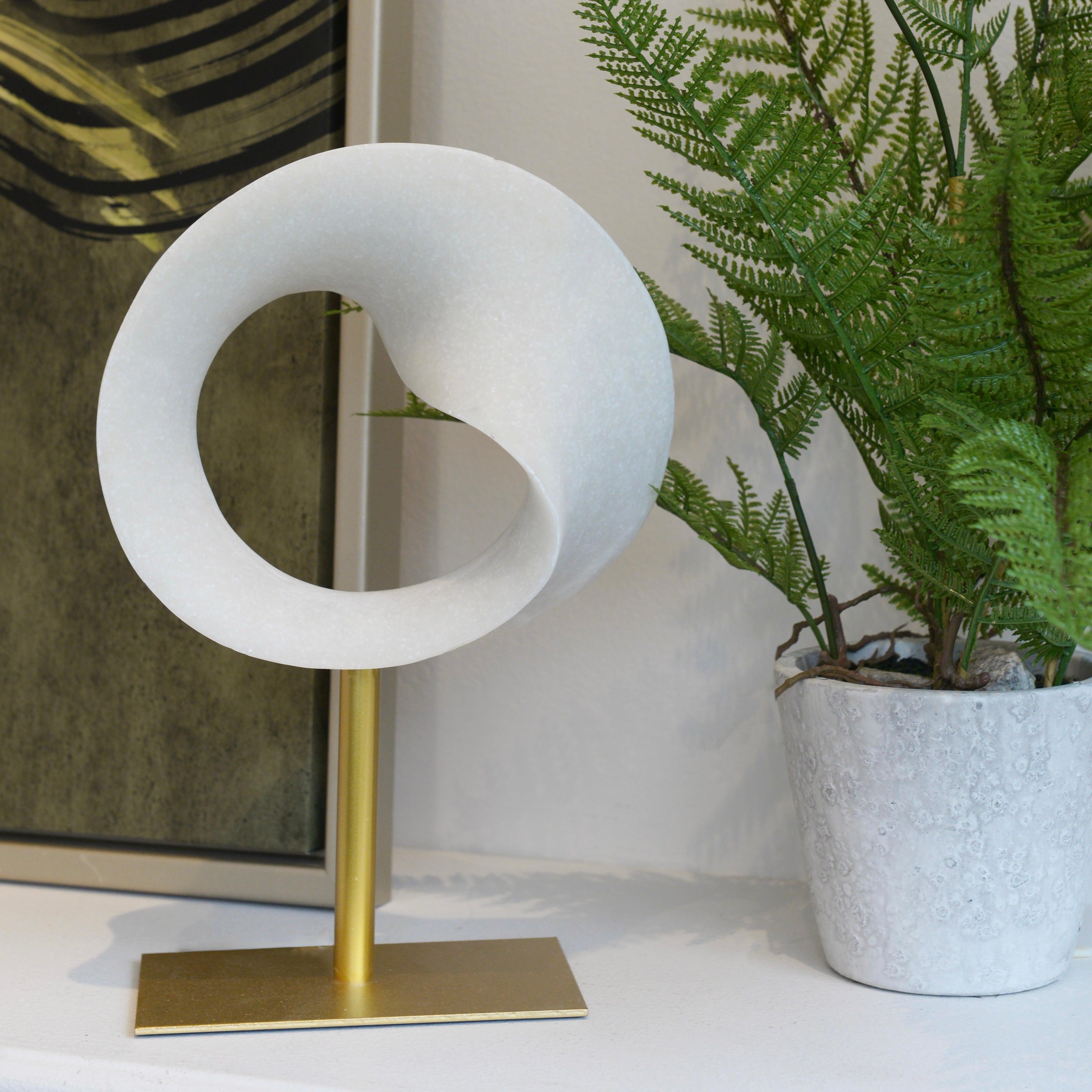 White Resin Twisted Hoop Ornament