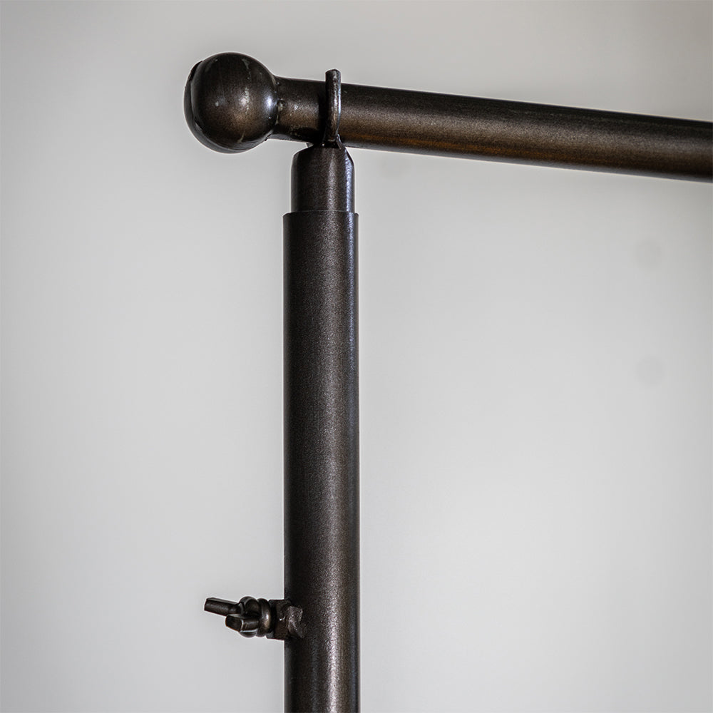 Hanging Bar