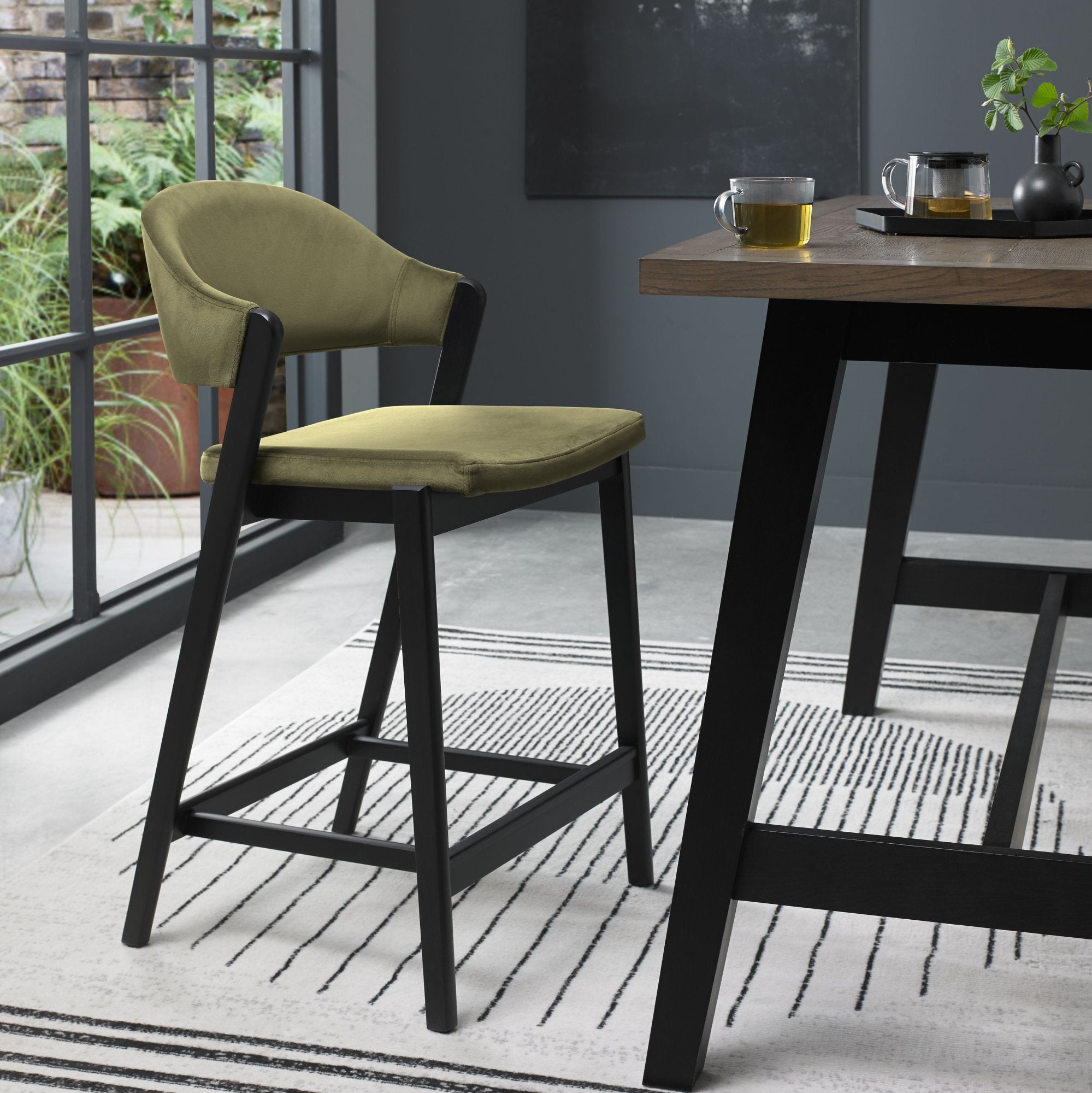 Highgate Peppercorn Barstool