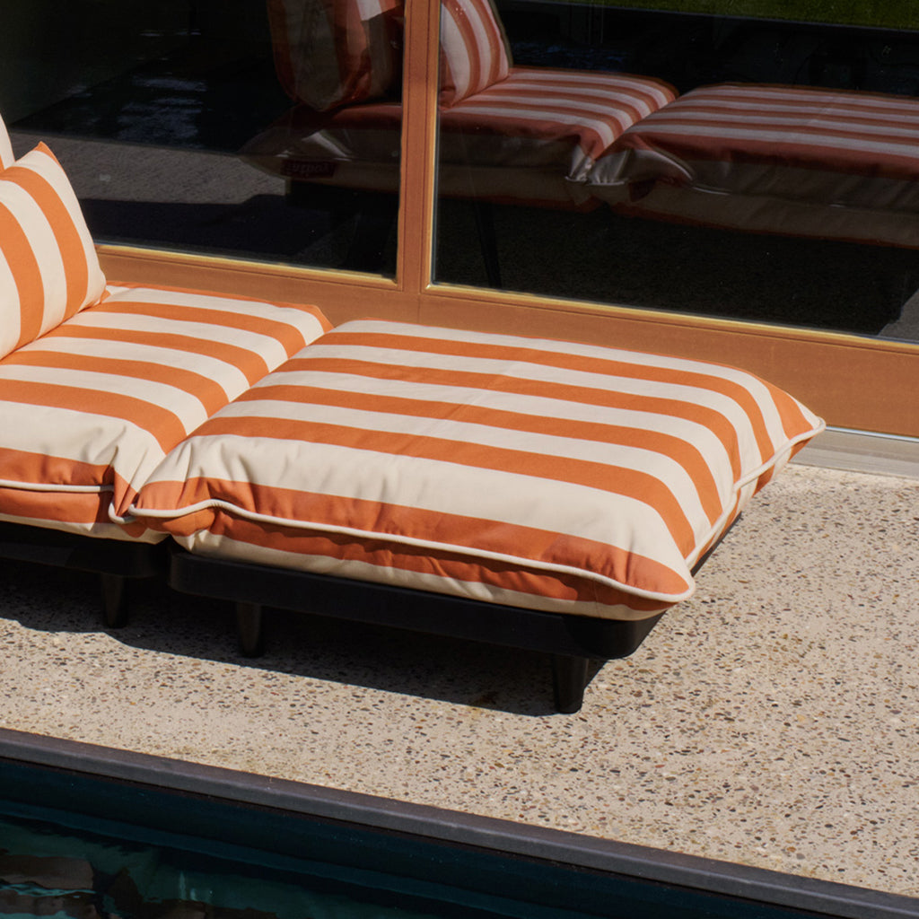 Paletti Hocker Stool in Orange