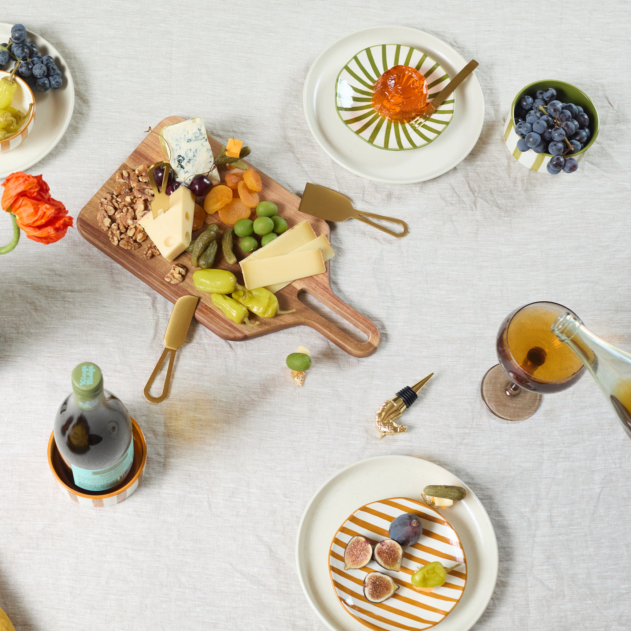 The Izzy Wine Coaster in Yellow