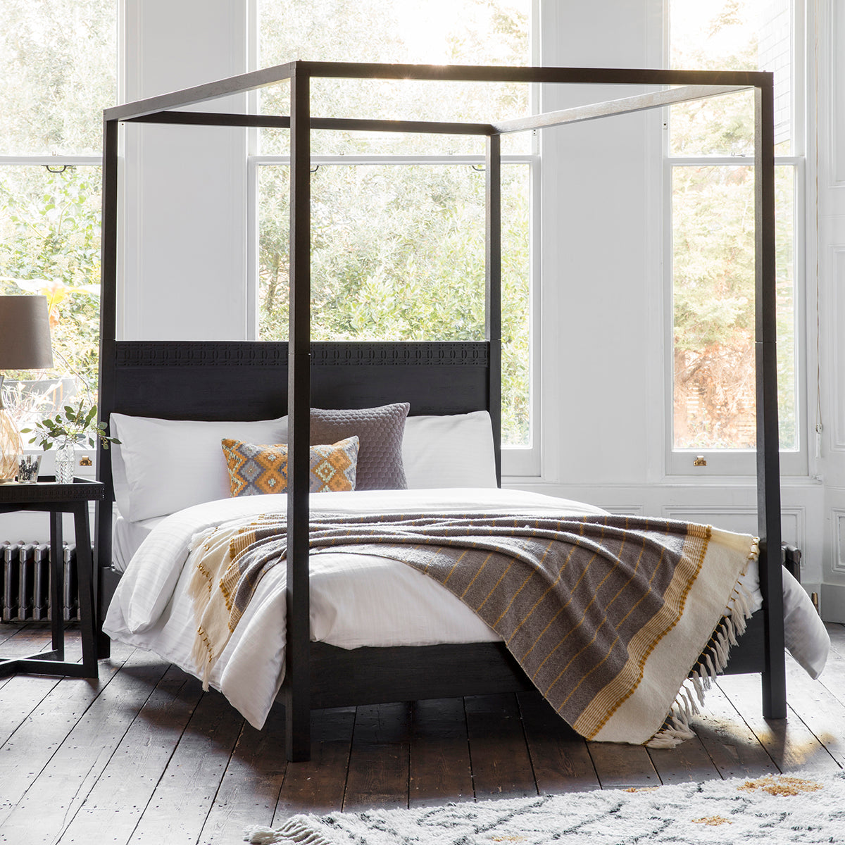 Akari Four Poster Bed