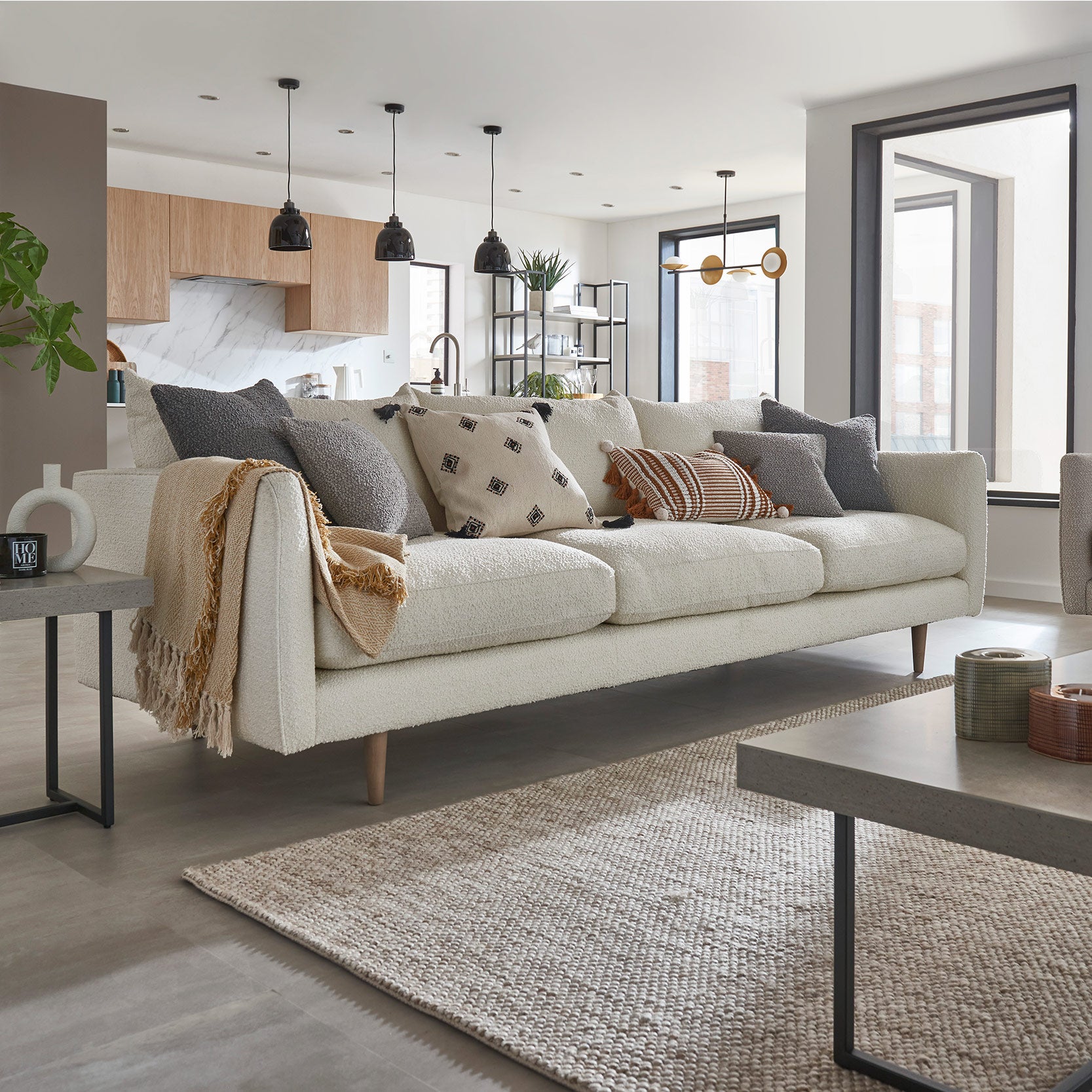Bellano Sofa in Monza-Ivory