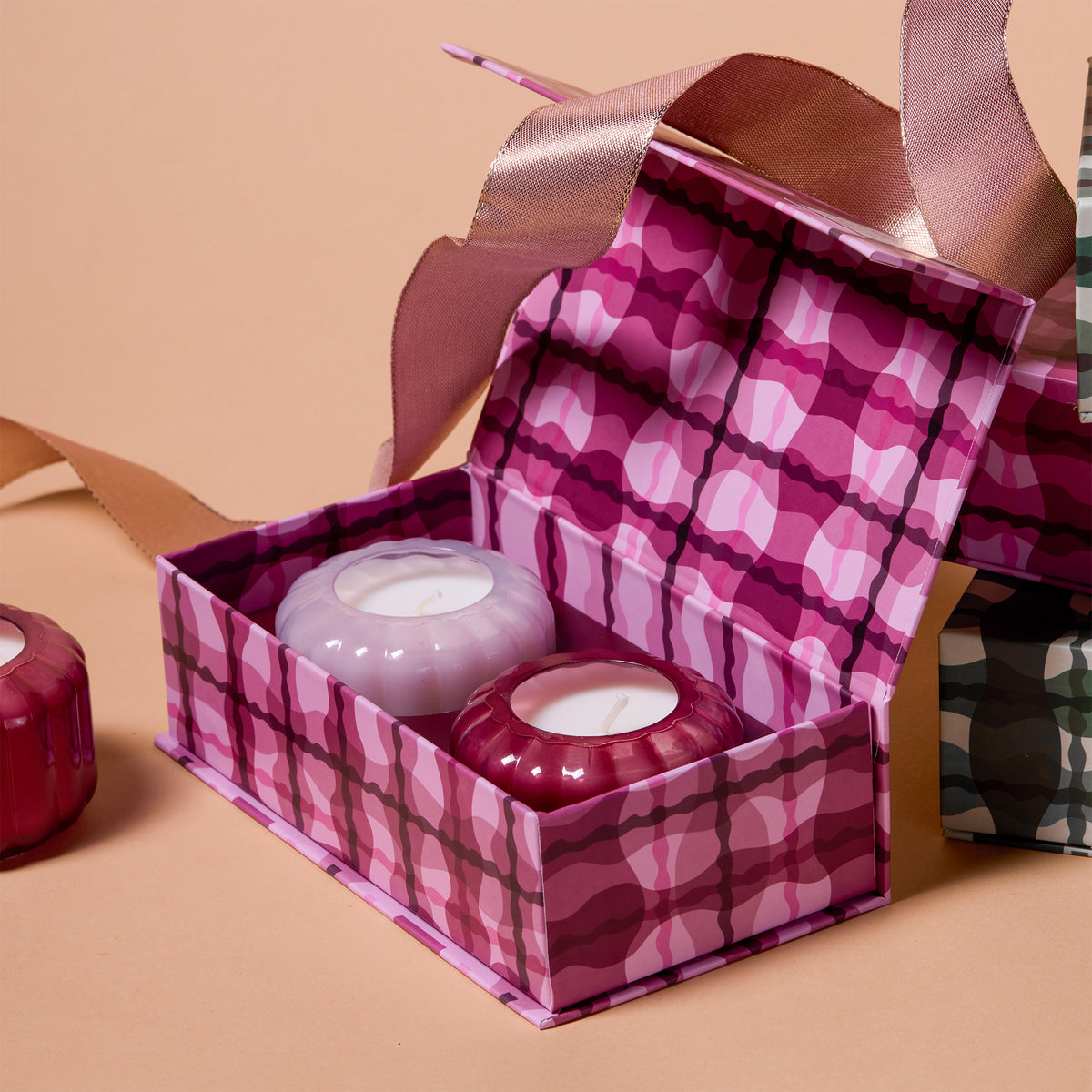 Set of 2 Ripple Berry Candle Gift Set