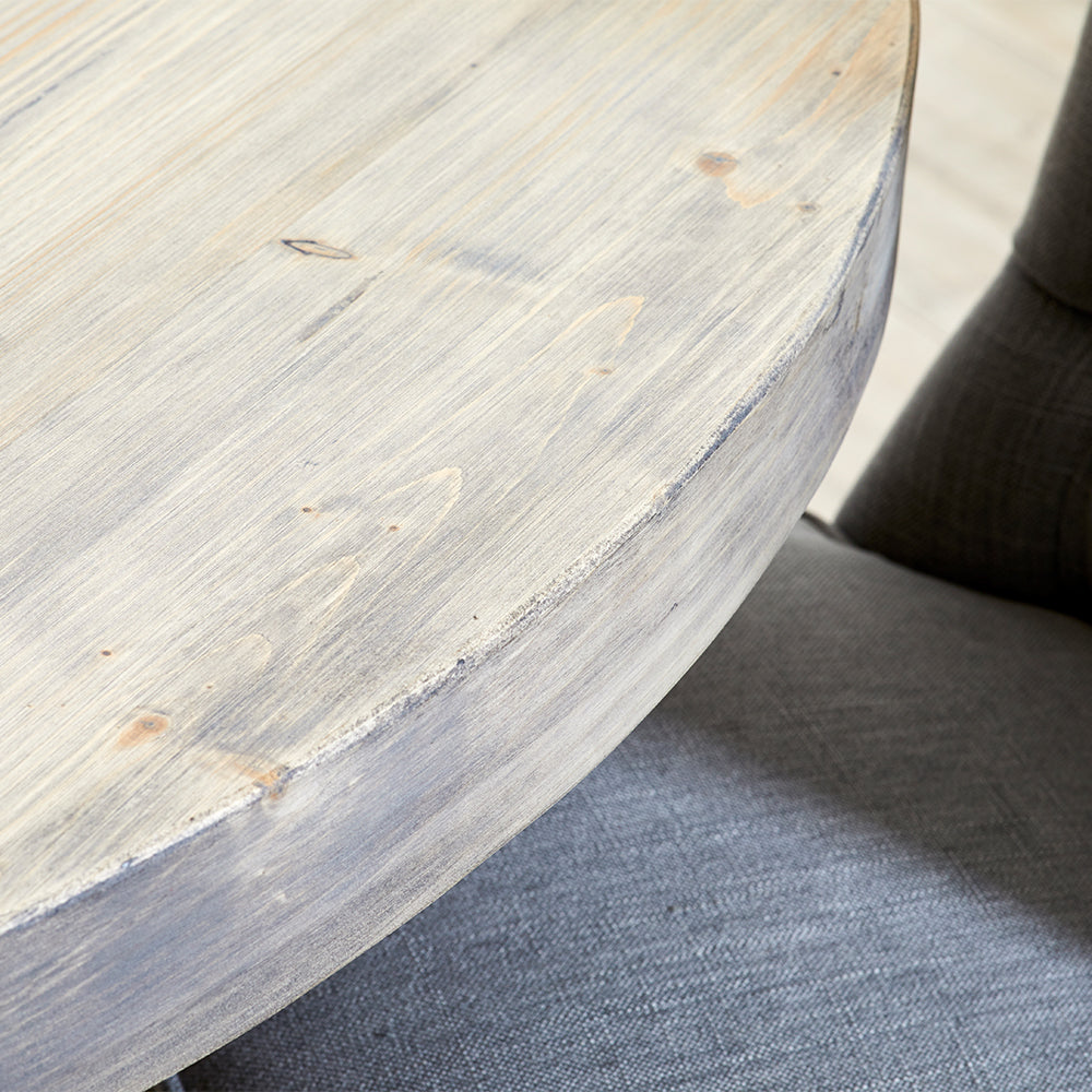 Roslyn 120cm Bar Table