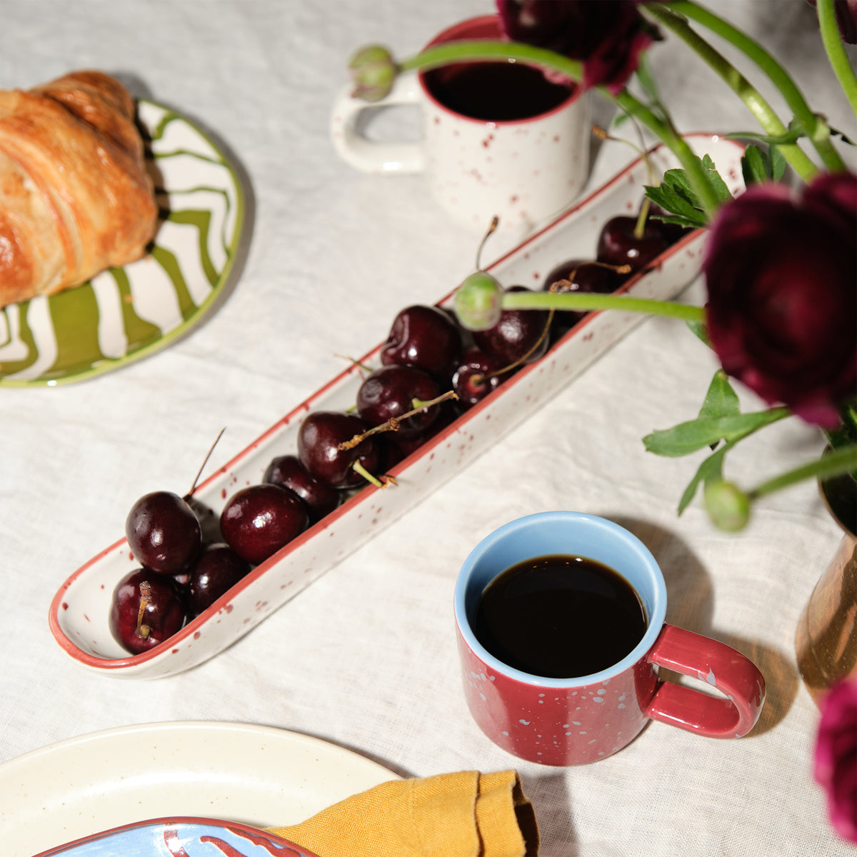 The Dean Ceramic Olive Boat