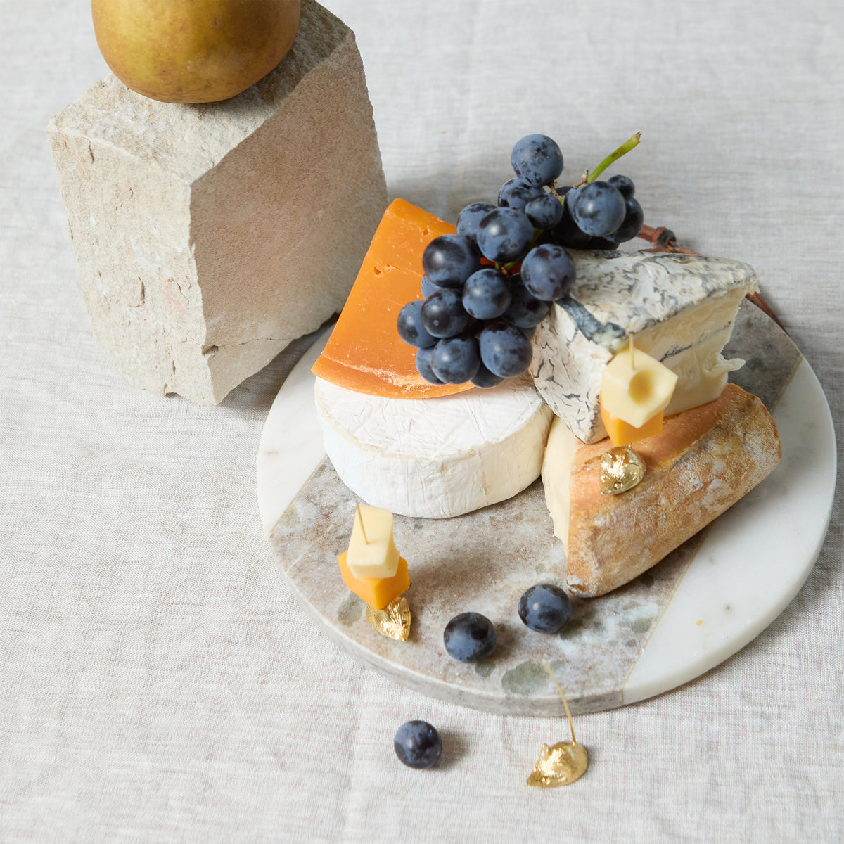 The Gloria Gold Metal Mice Cheese Picks