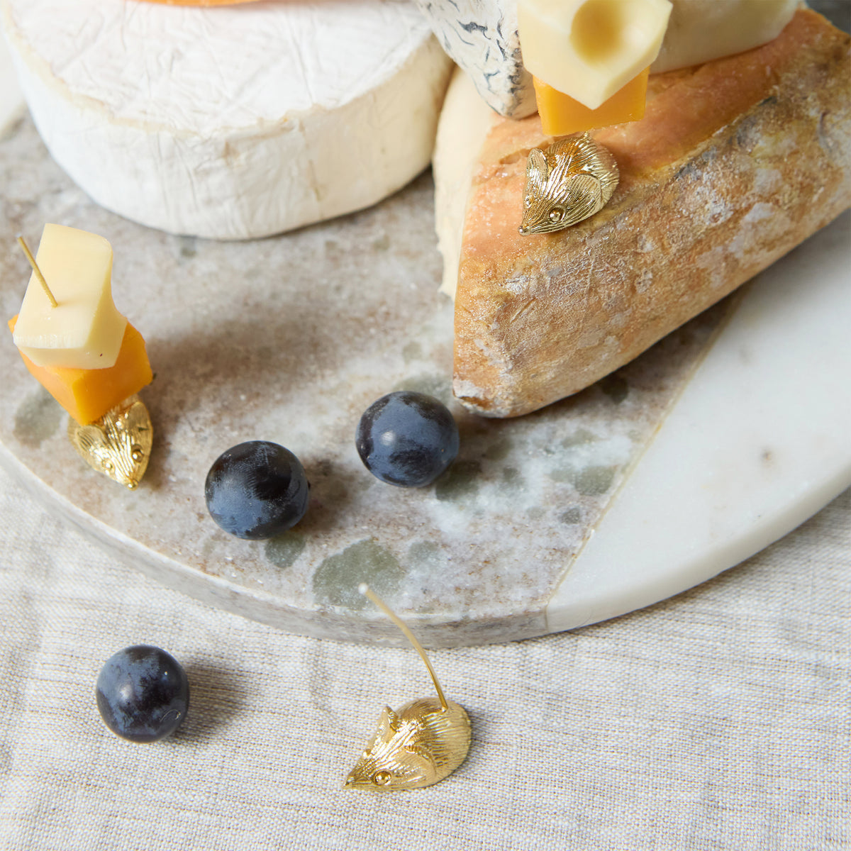The Gloria Gold Metal Mice Cheese Picks