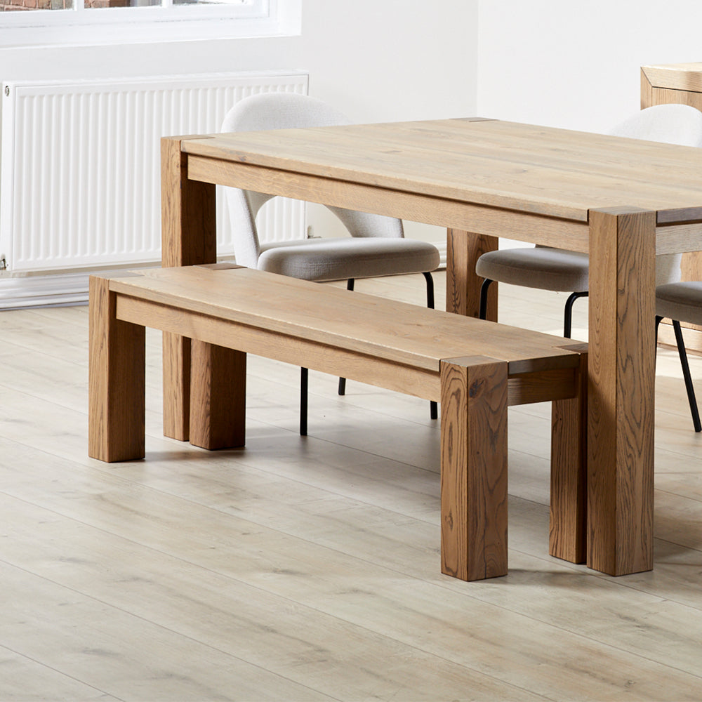 Varis Bench