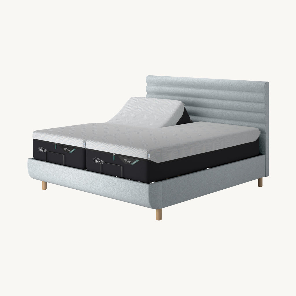 TEMPUR® Arc Adjustable Bed with Vectra Headboard in Light Grey