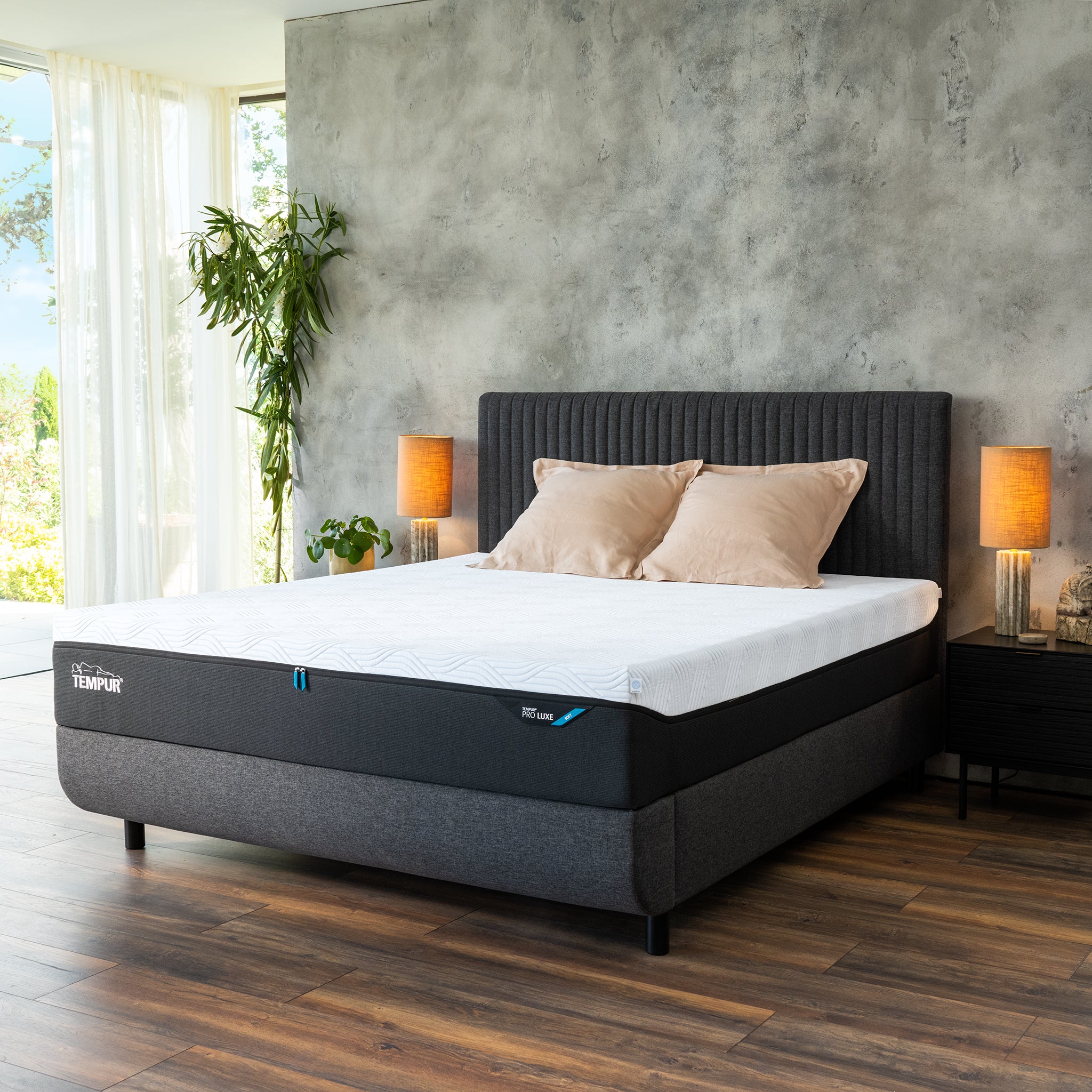 TEMPUR® Arc Adjustable Bed with Vertical Headboard in Grey