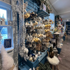 10 Luxurious Christmas Gifts for Home Bodies