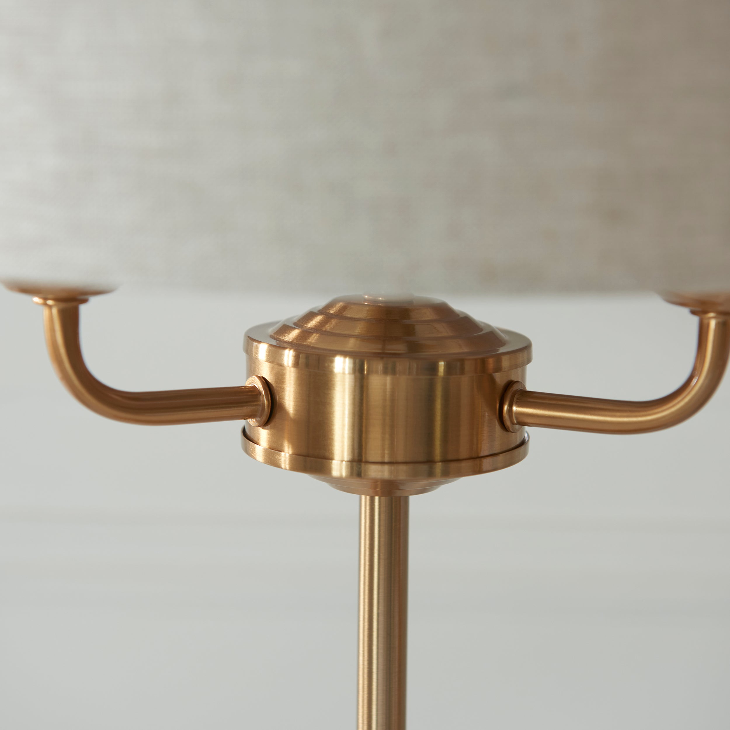 Leif 3lt Table Lamp in Vintage Brass