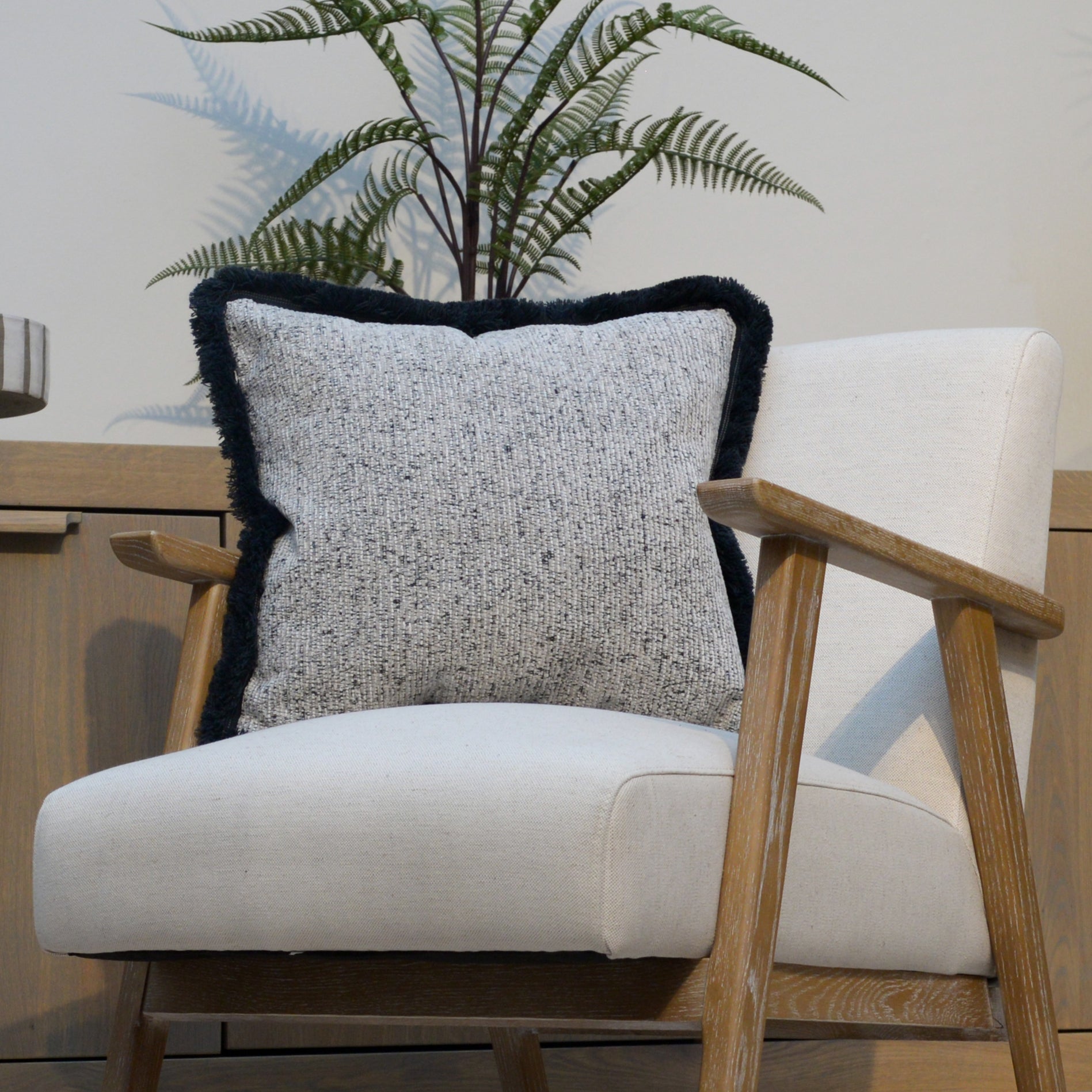 Yara Natural & Black Cushion