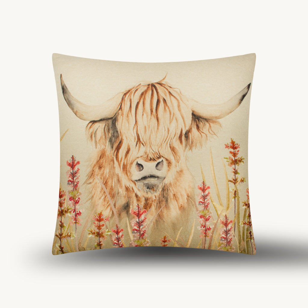 Ontarom Highland Cow Cushion