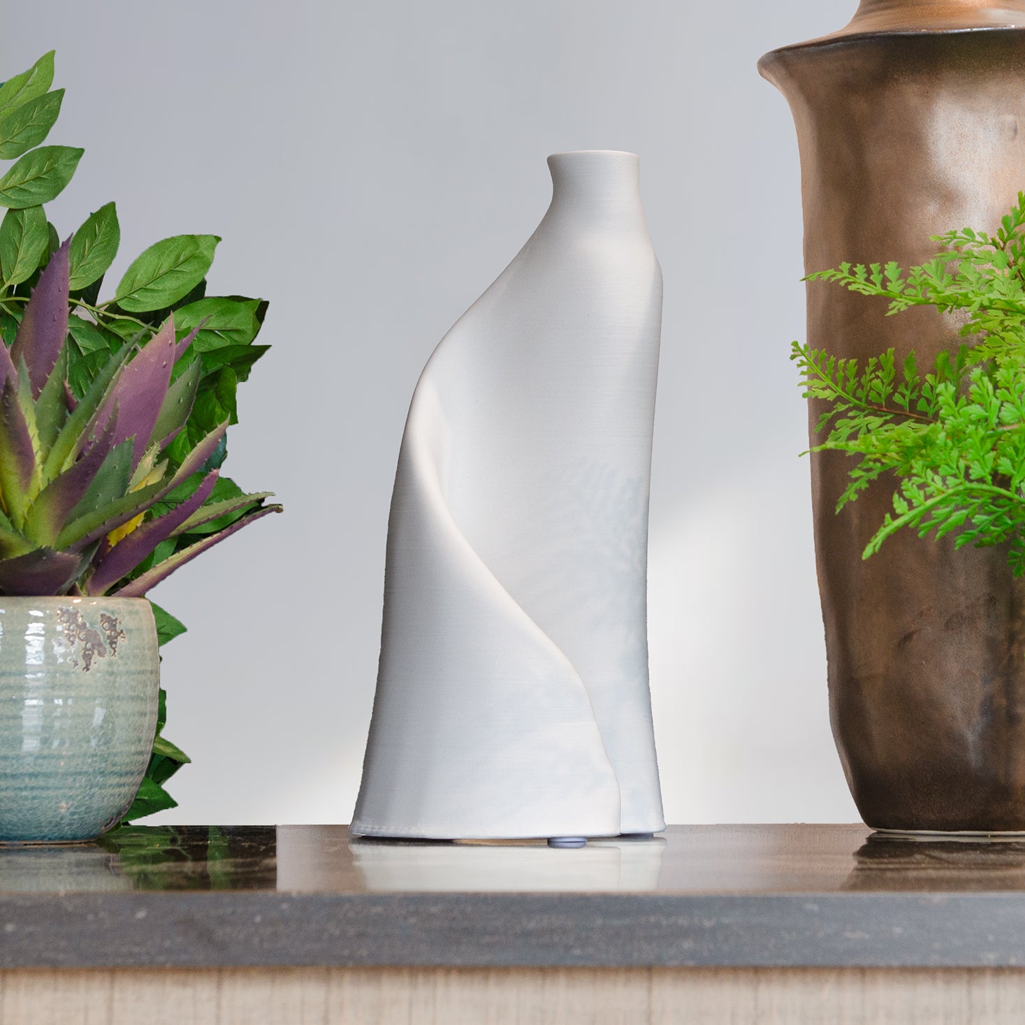 Large White 3D Effect Printed Vase