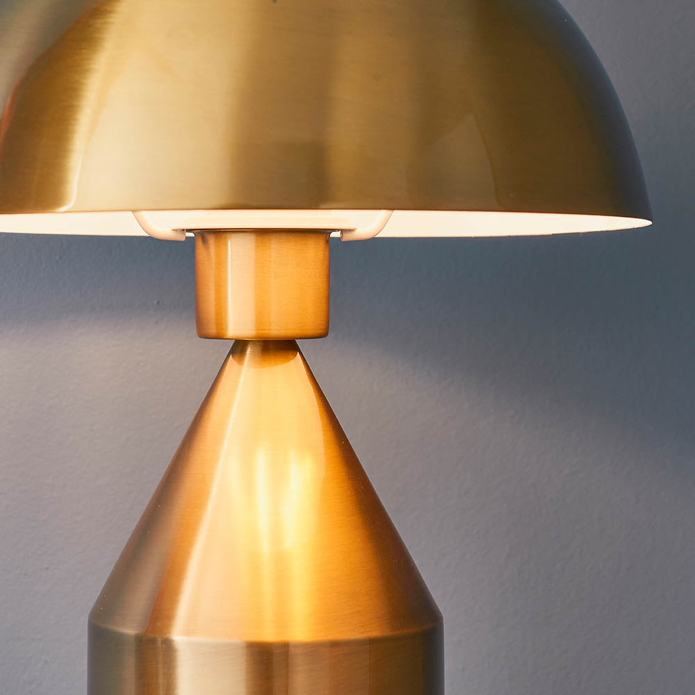 Tyra Table Lamp