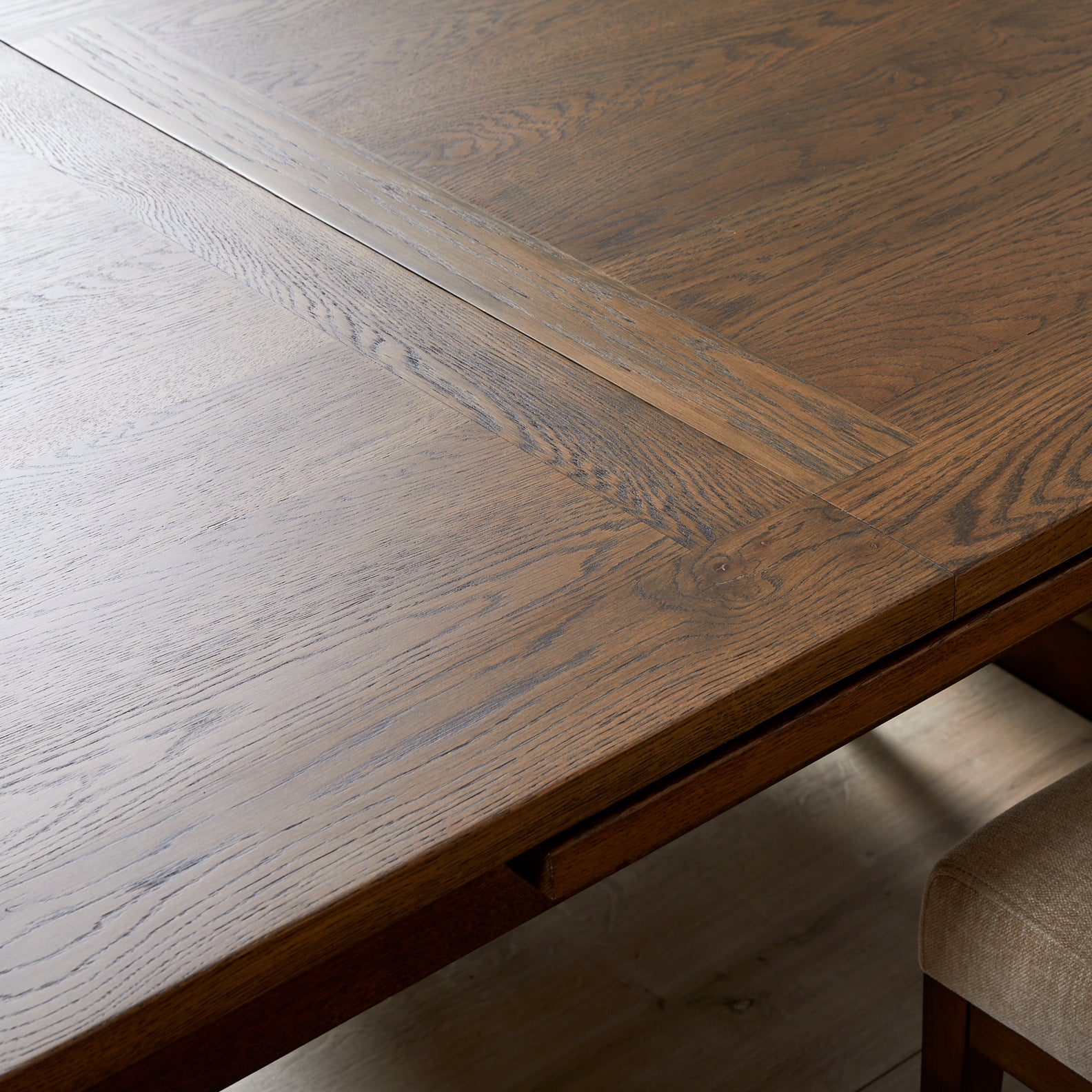 Freja Extending Dining Table