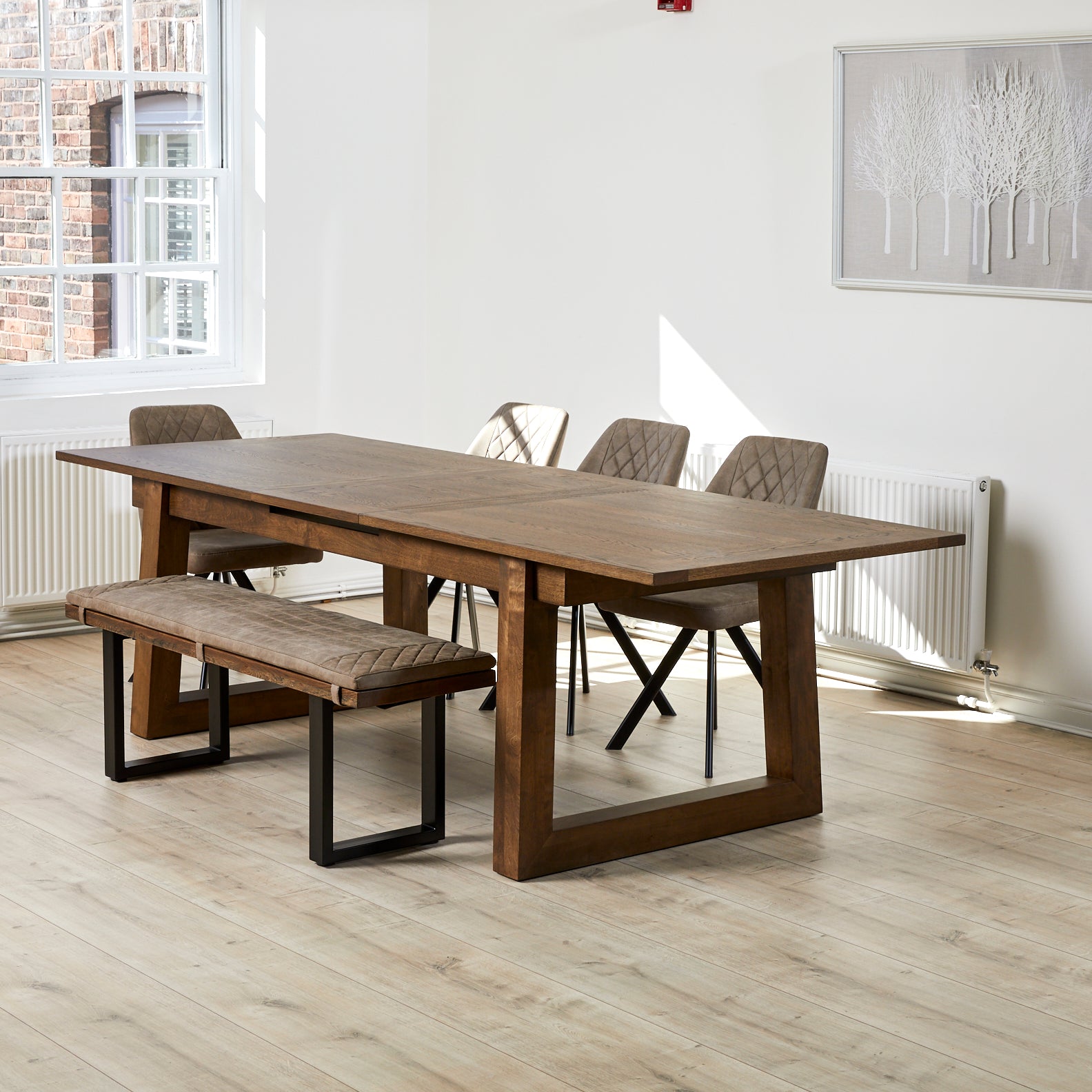 Kalvis Swivel Dining Chair