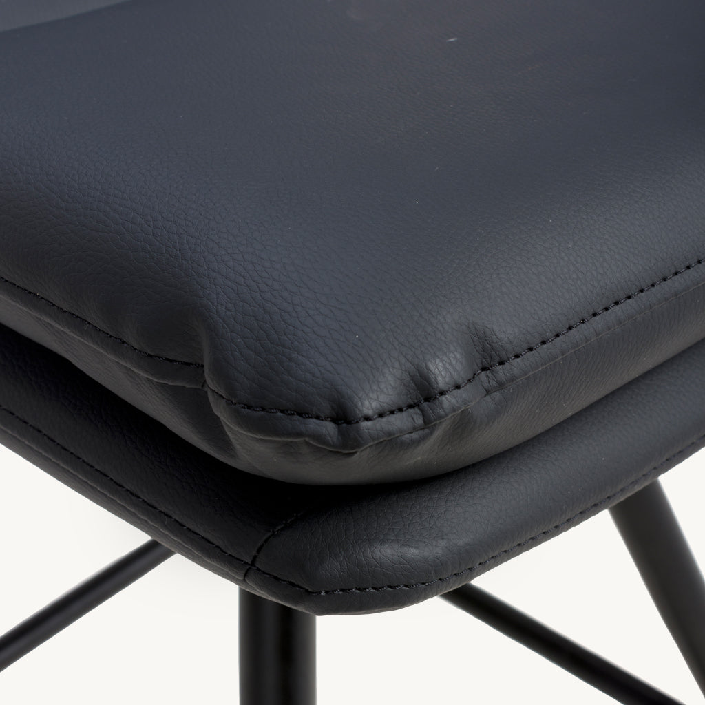 Bay Ridge Swivel Counter Stool