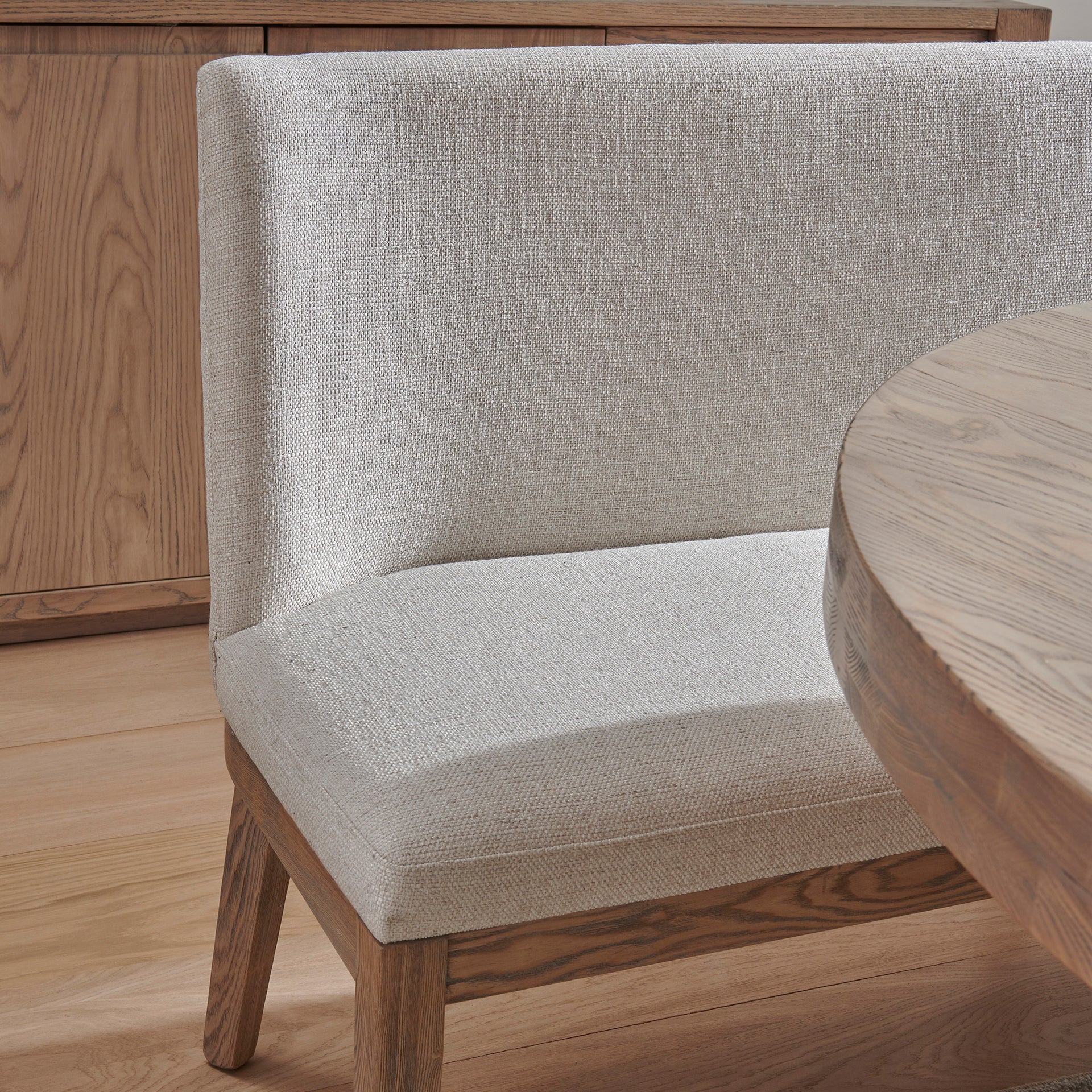 Boden Round Table Dining Bundle in Natural