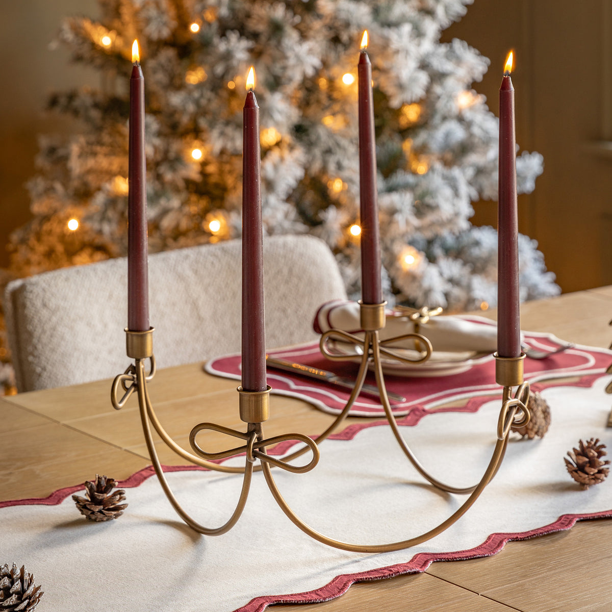 Metal Bow Candle Holder Centrepiece