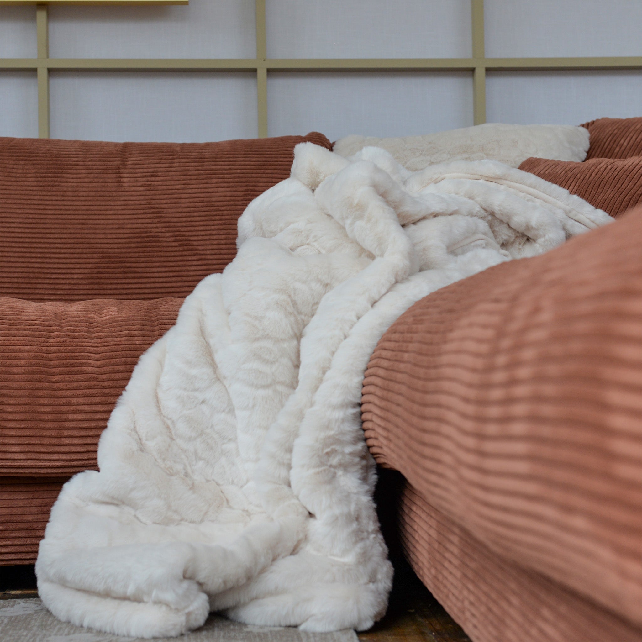 Camberwell Throw in Ivory Cloud