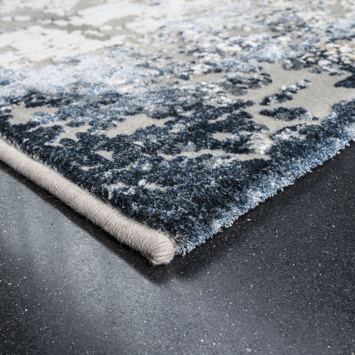 Canyon Rug