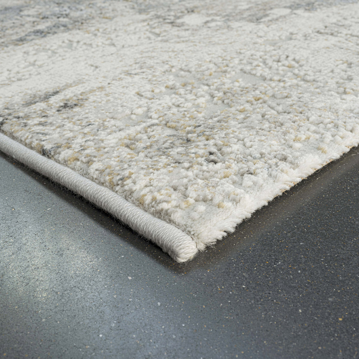 Canyon Rug
