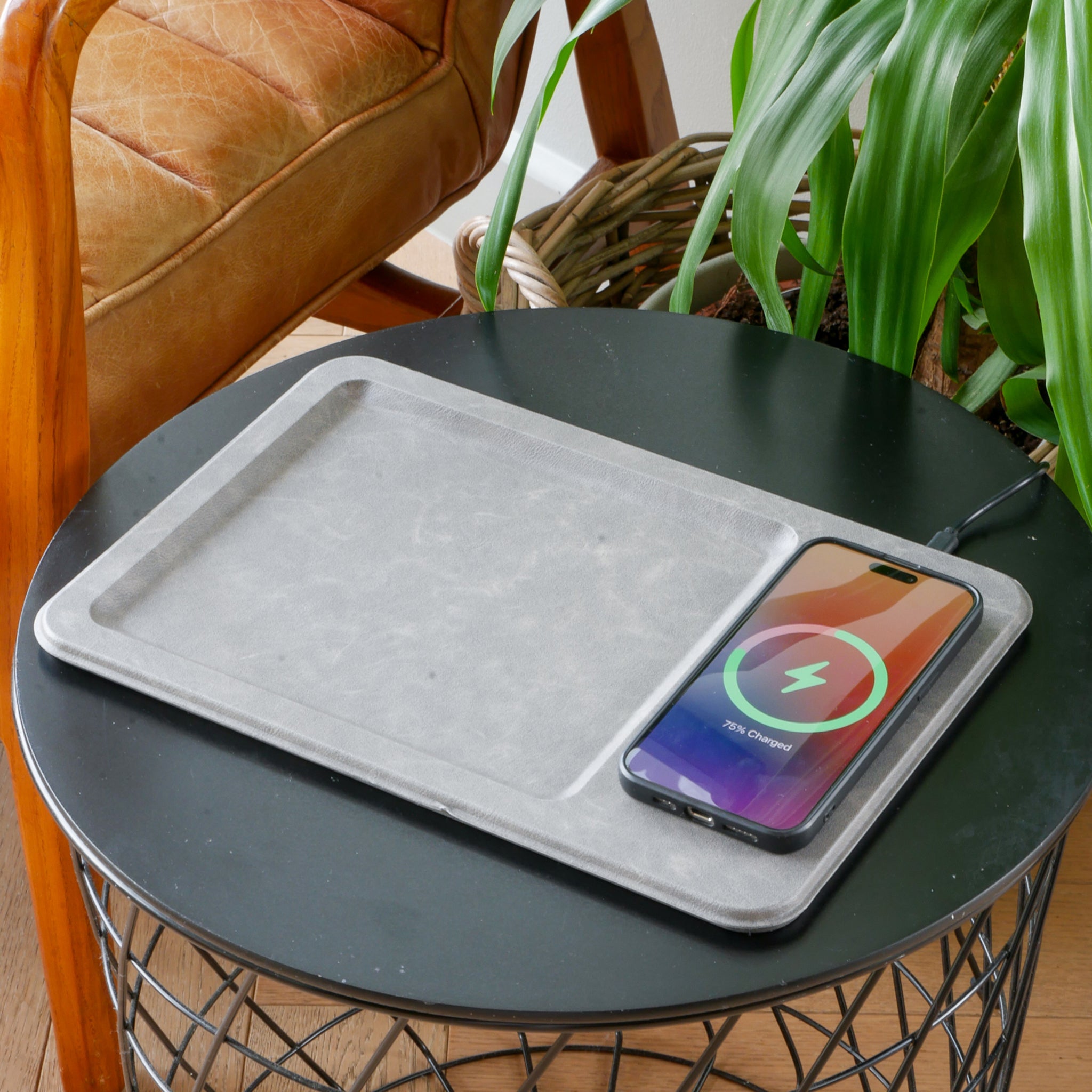 Wireless Charging Tray in Grey