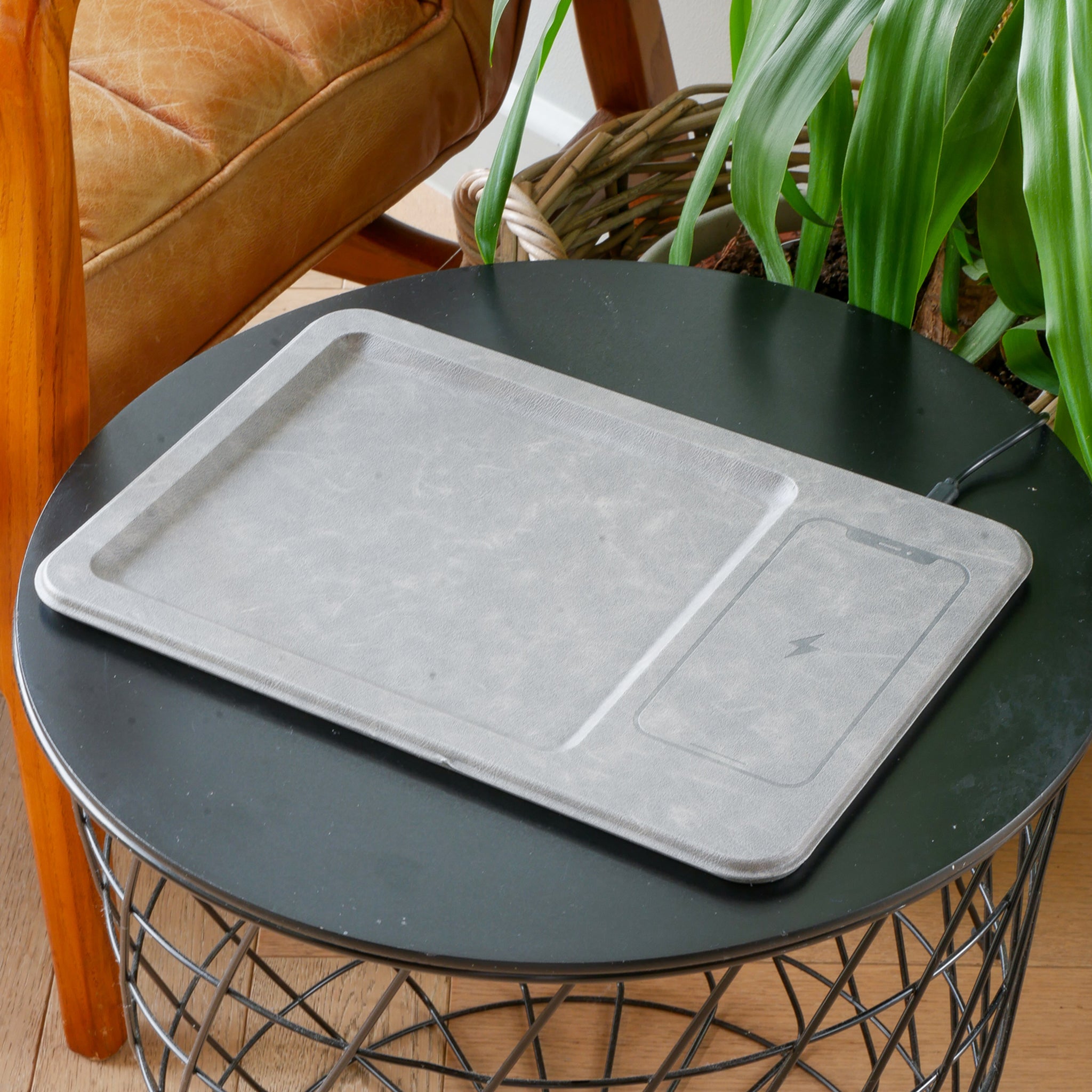Wireless Charging Tray in Grey