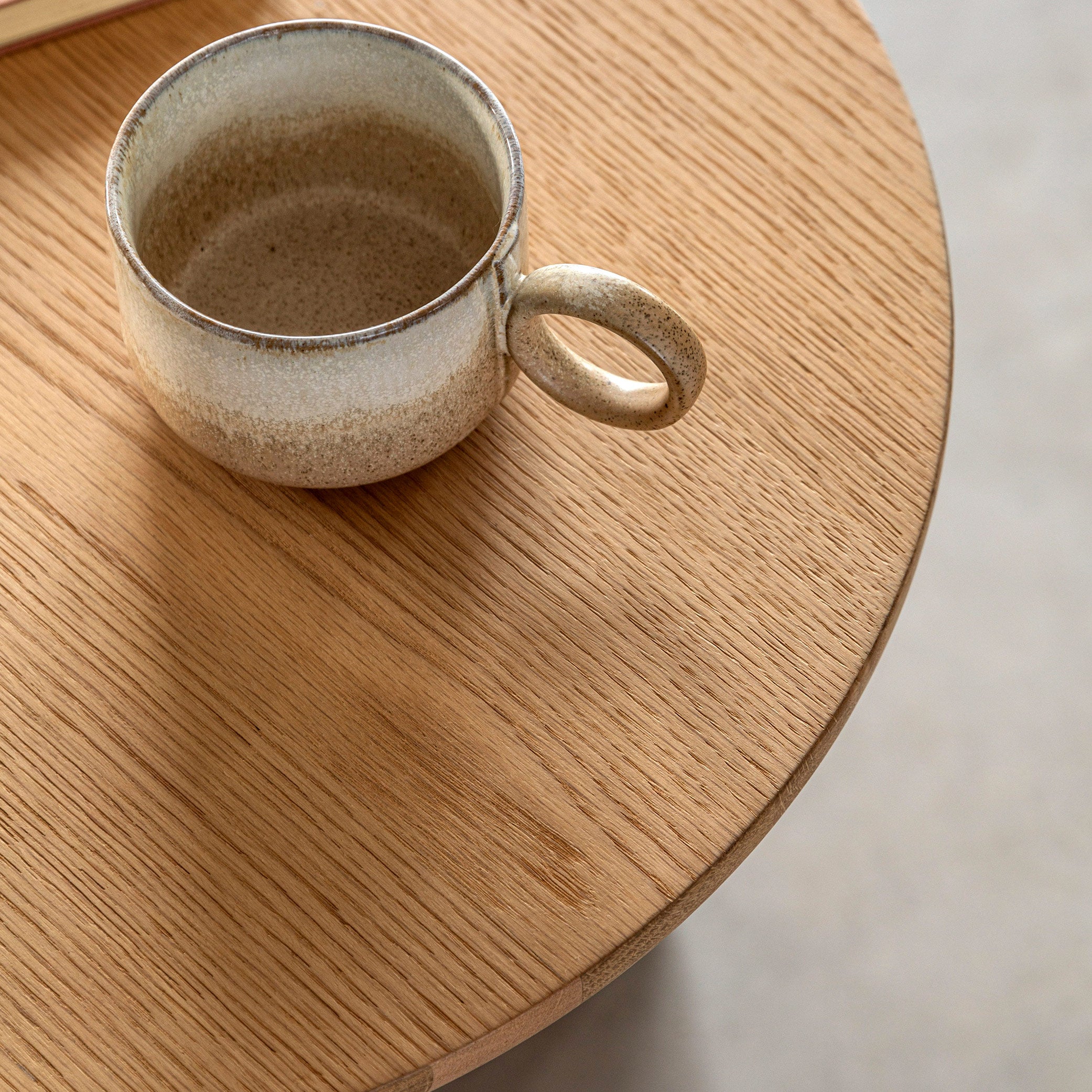 Oak veneer side table in natural finish