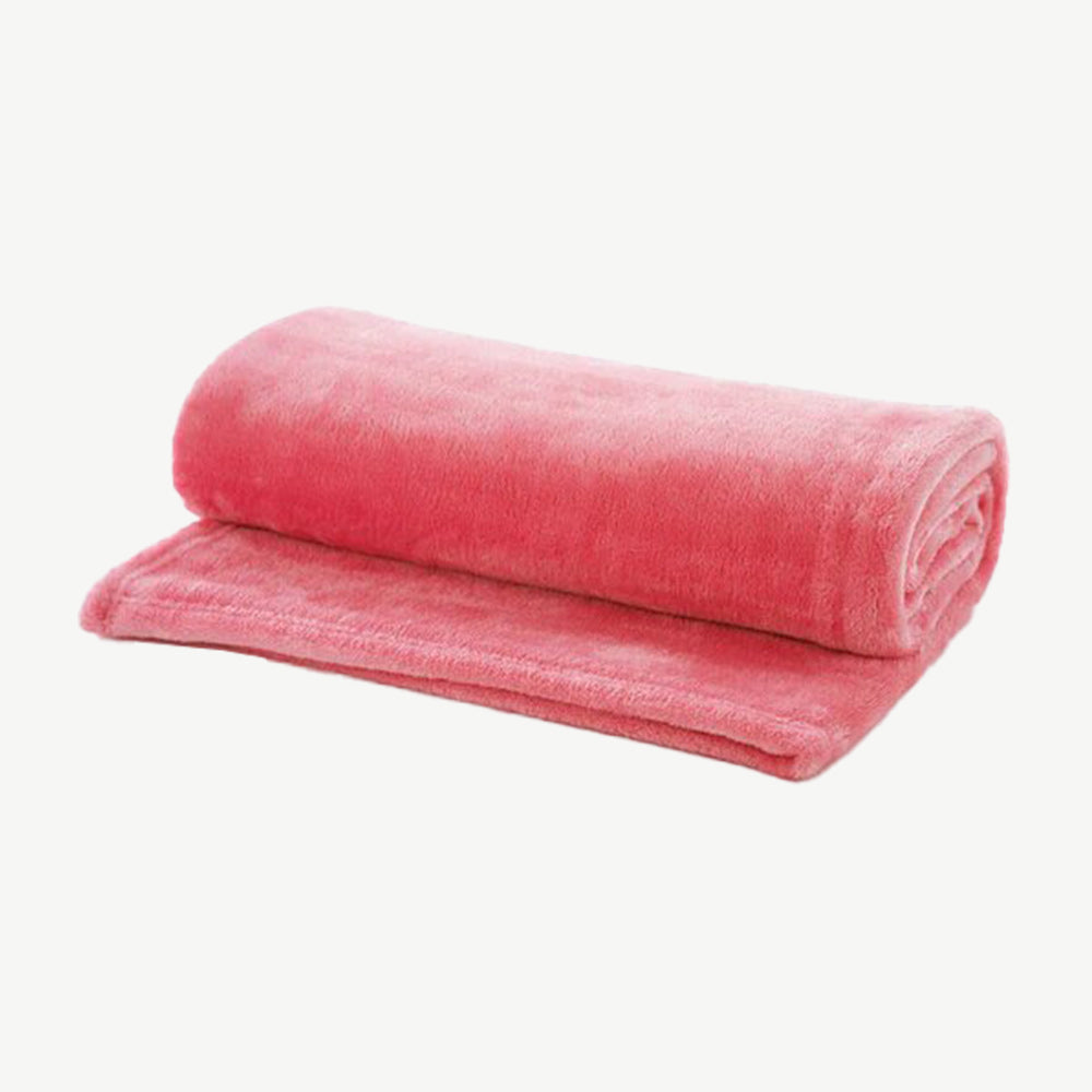 Cozy Lipstick Throw