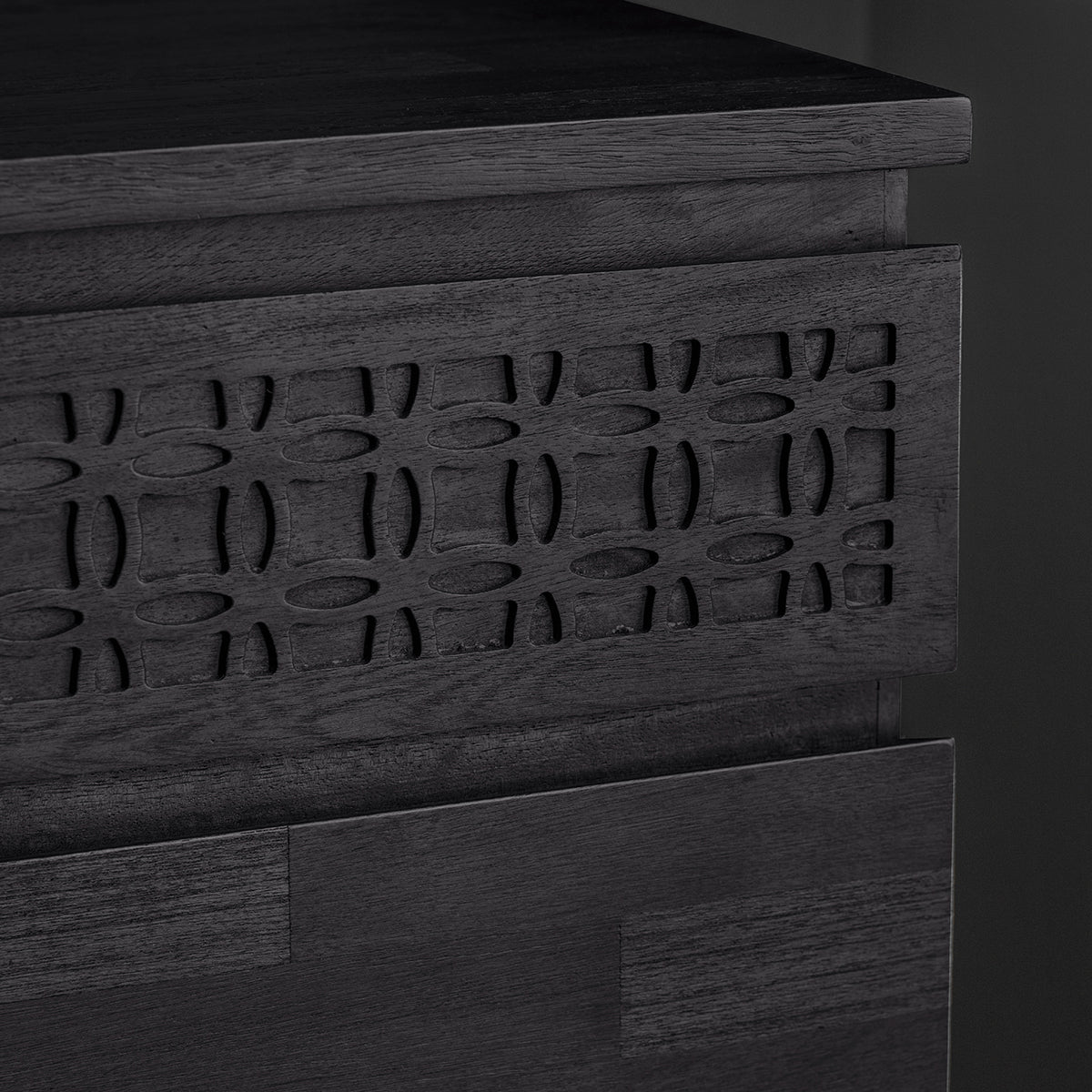 Akari 4 Drawer Chest