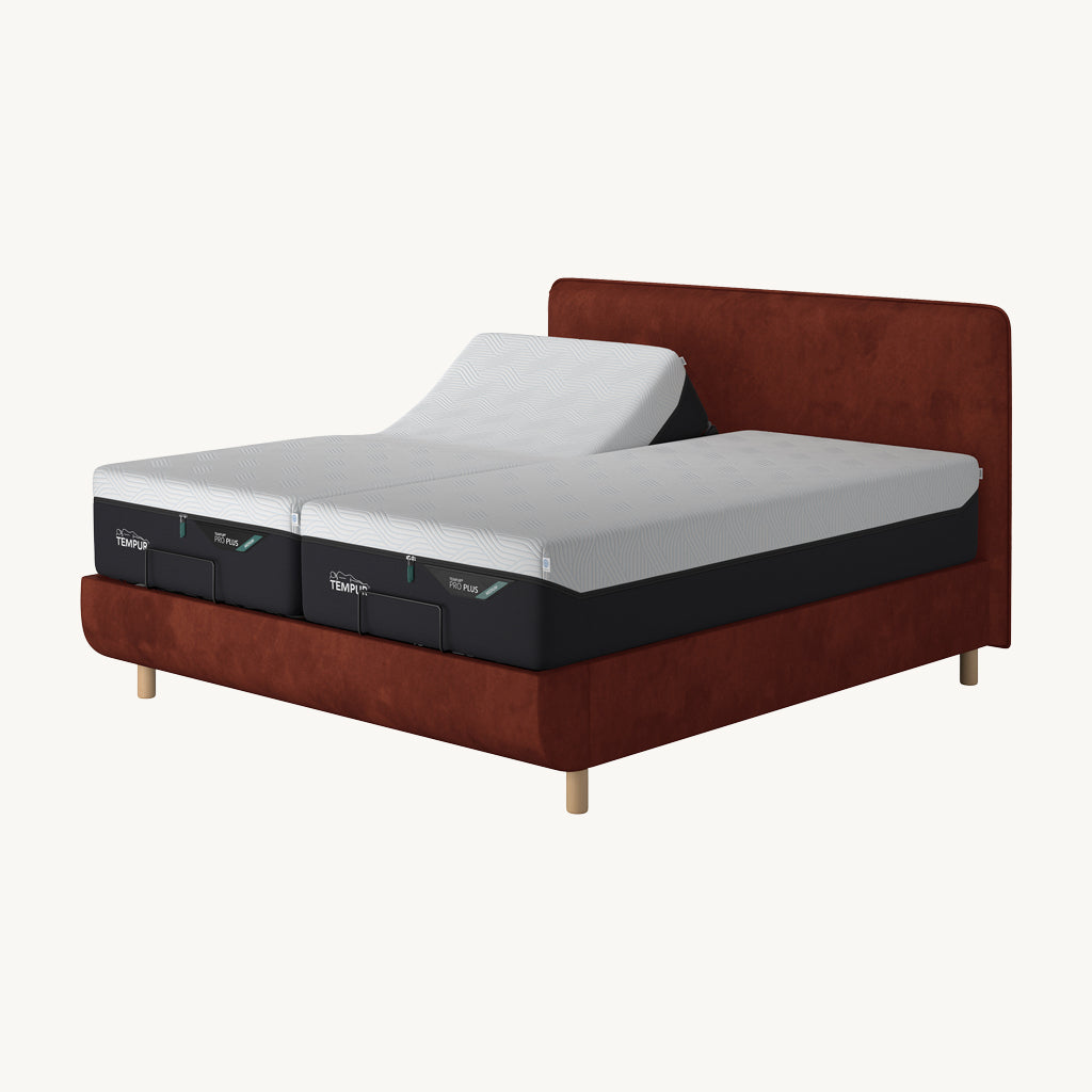 TEMPUR® Arc Adjustable Bed with Form Headboard in Copper
