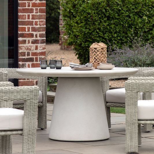 Ithaca Dining Table & 4 Ithaca Dining Chairs Bundle