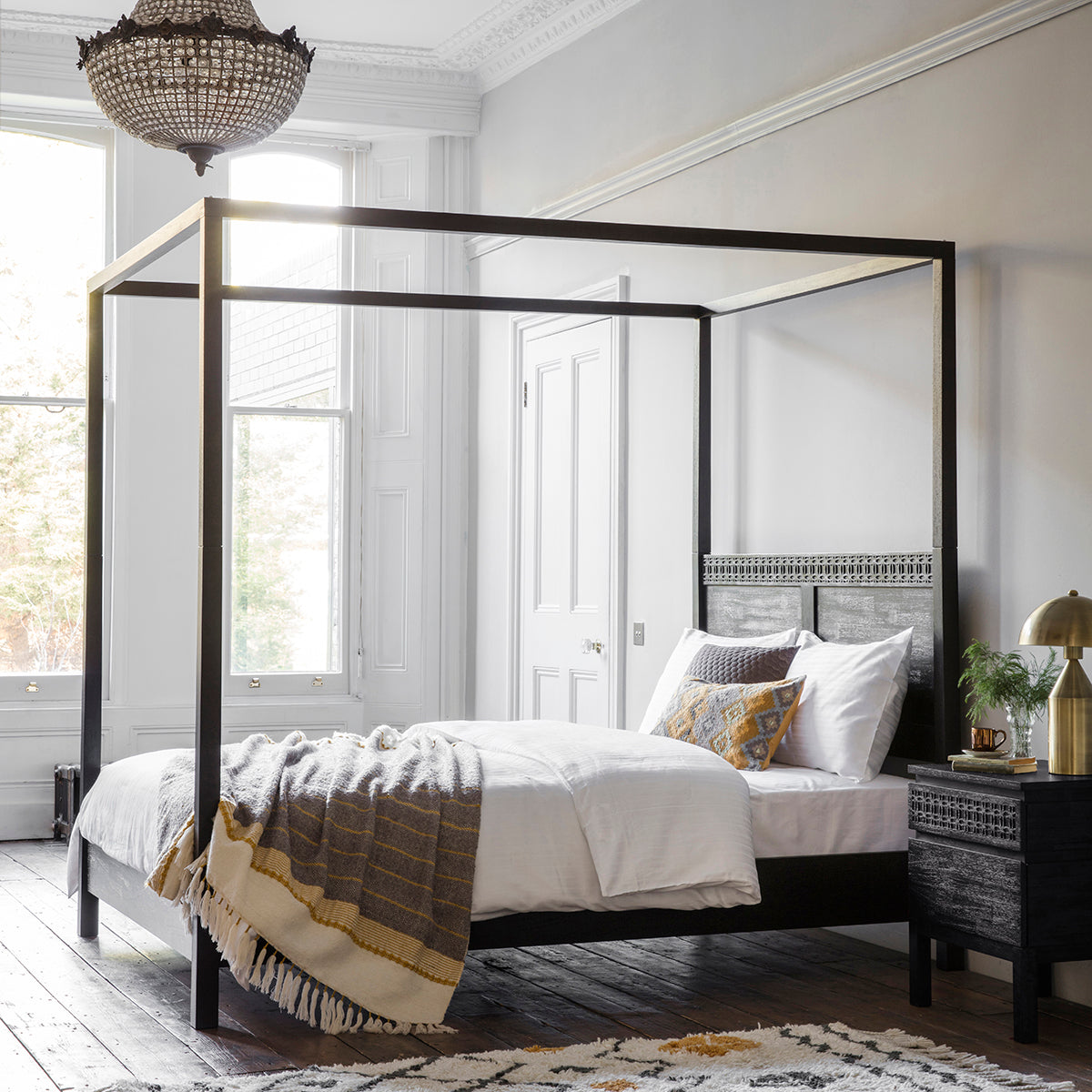 Akari Four Poster Bed