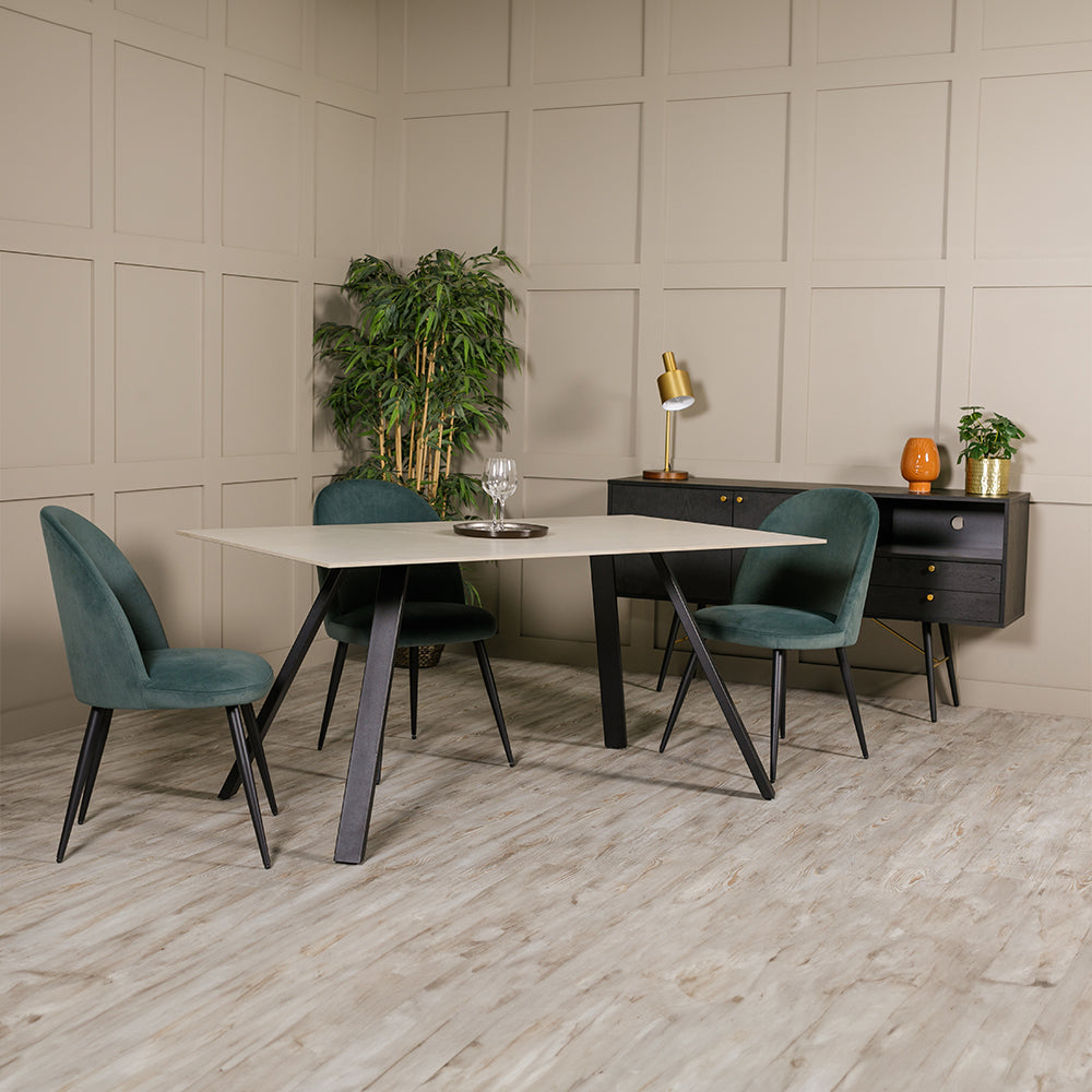 Kalmar Dining Table