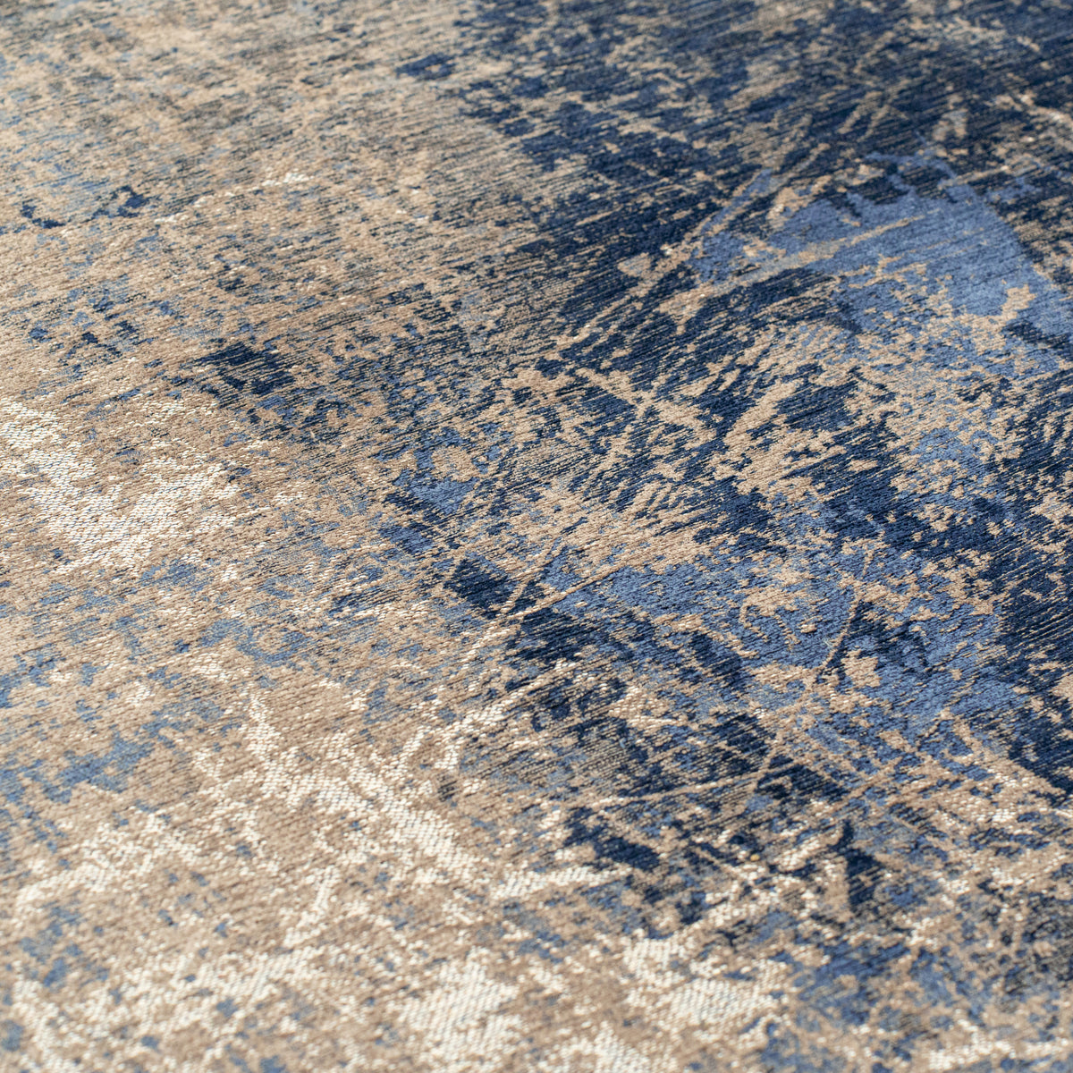 Mad Men Cracks Rug